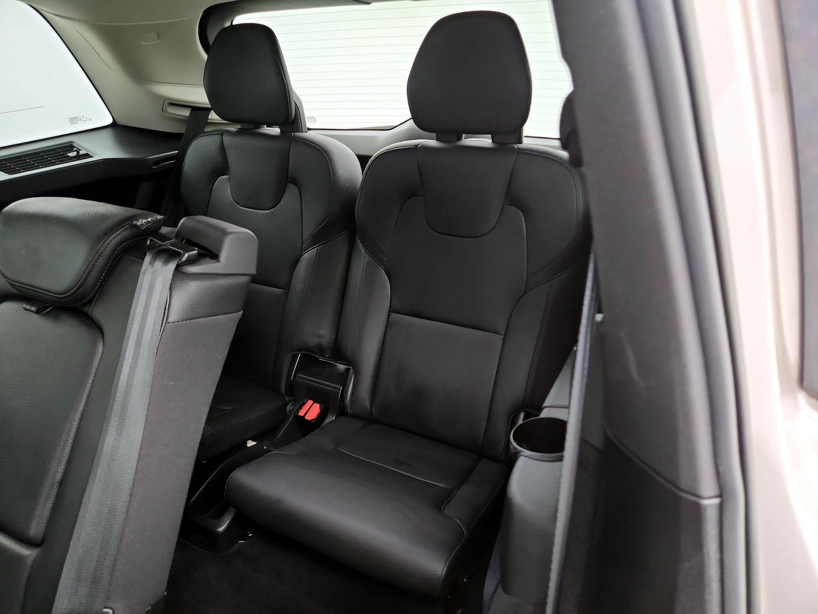 2023 Volvo XC90 Plus - Photo 23