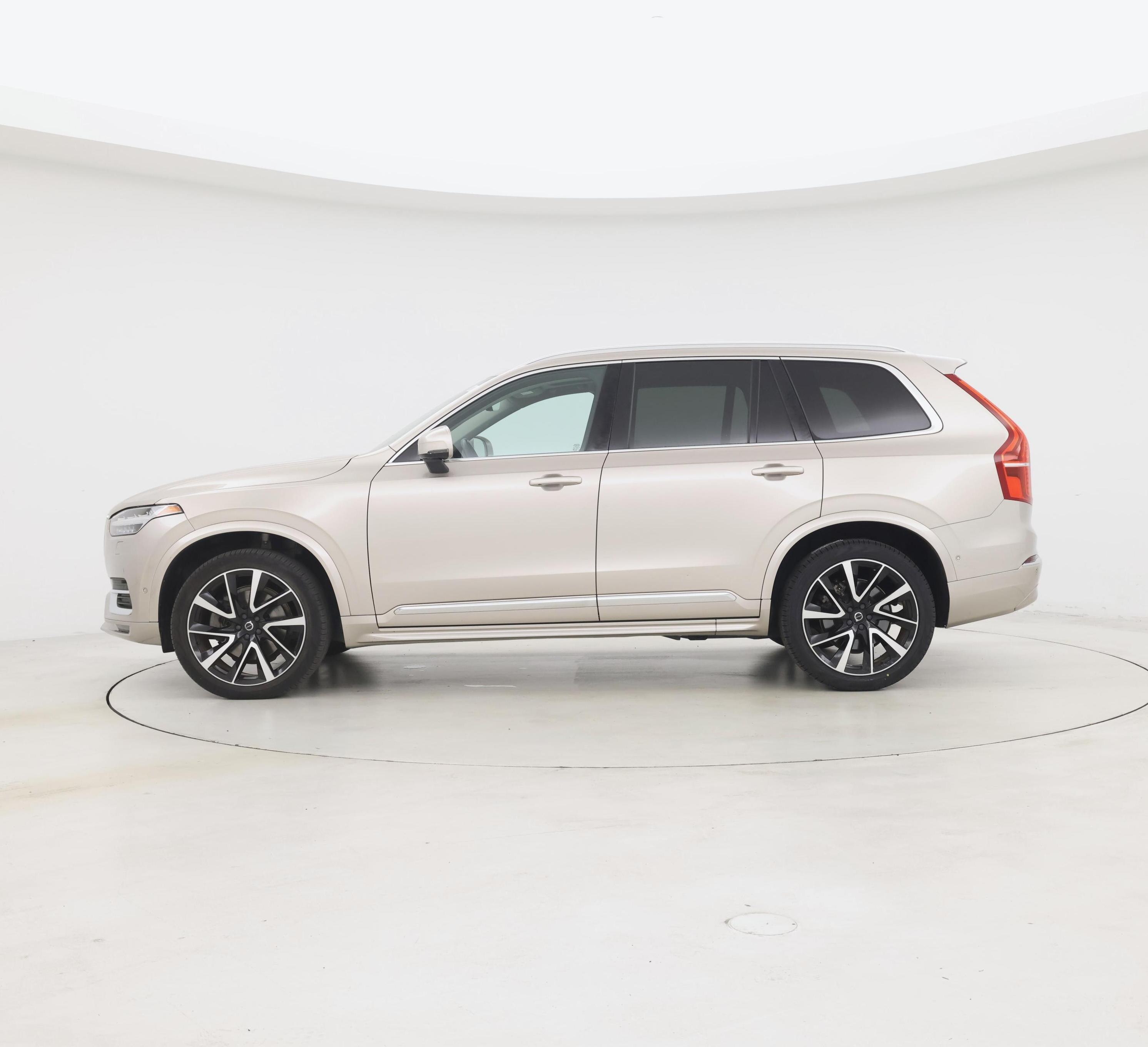 Thumbnail: 2023 Volvo XC90 - 3
