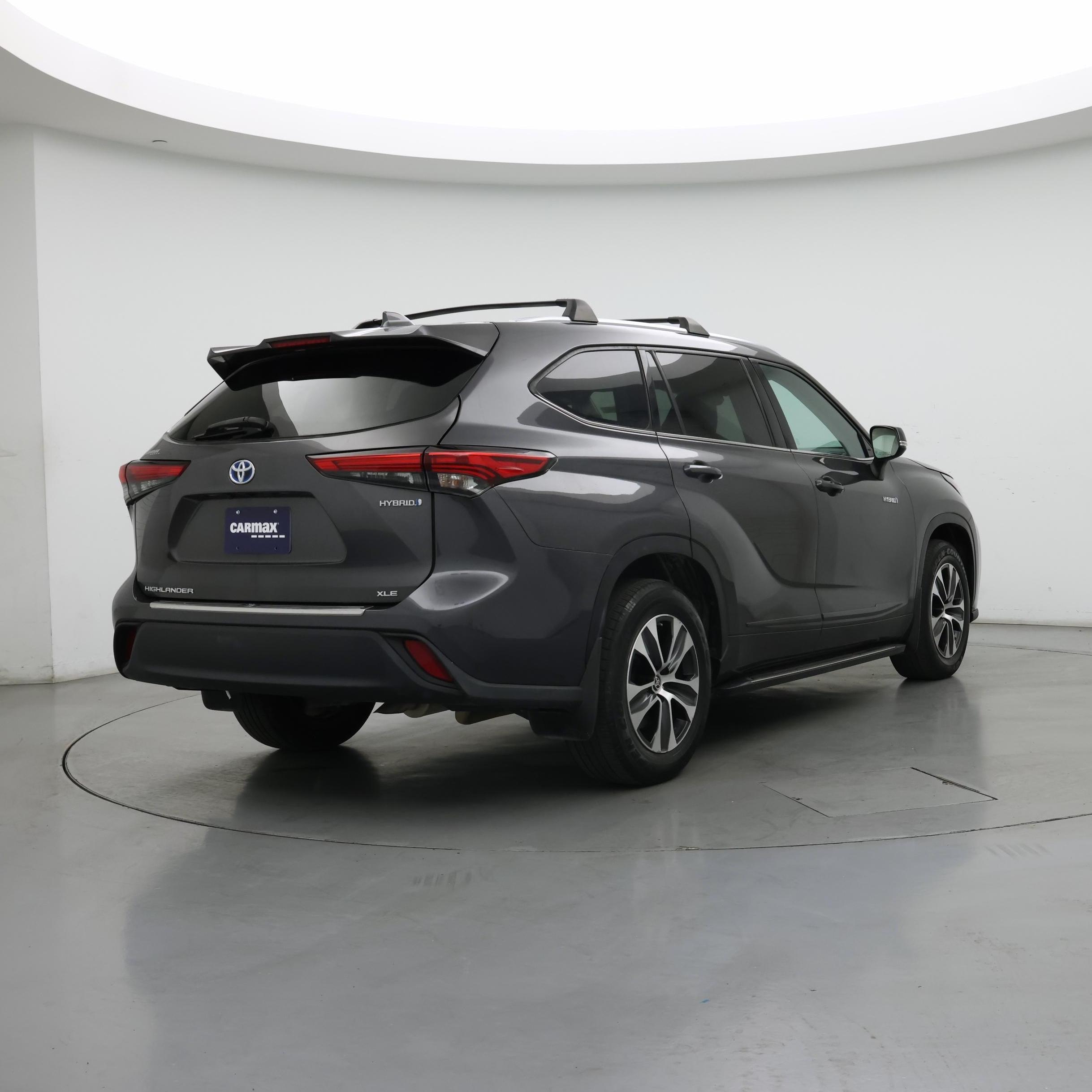 Thumbnail: 2021 Toyota Highlander - 8