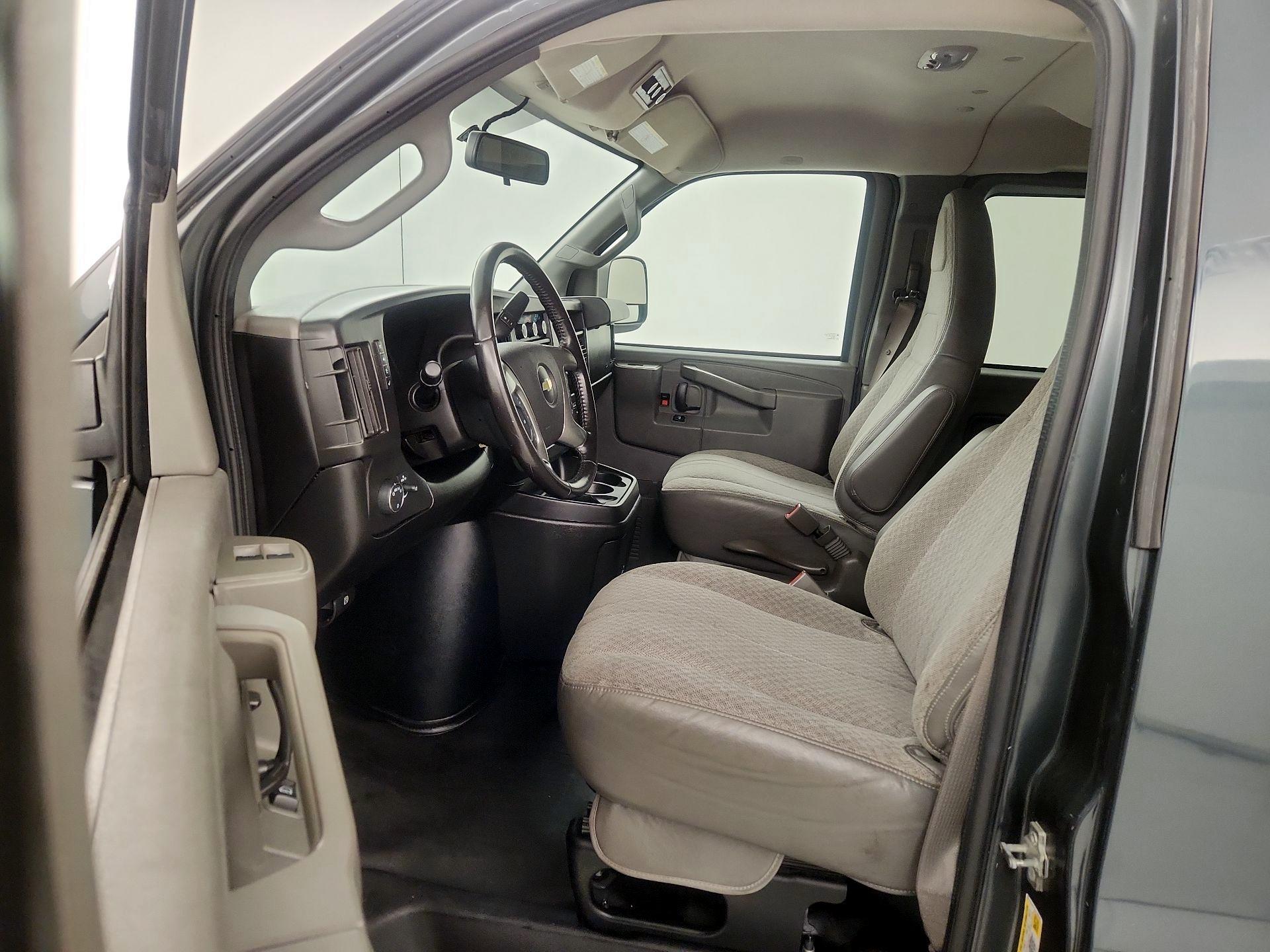 Thumbnail: 2017 Chevrolet Express - 11