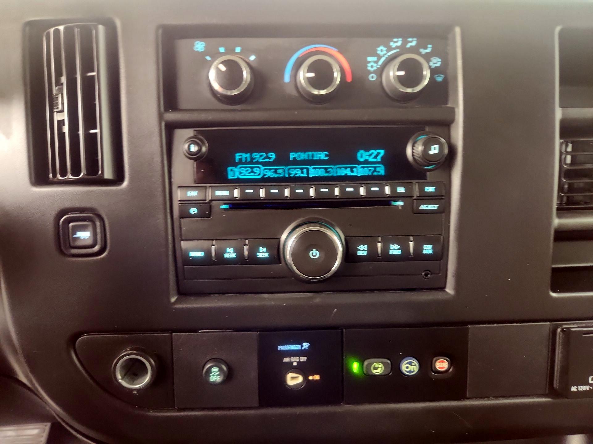 Thumbnail: 2017 Chevrolet Express - 15