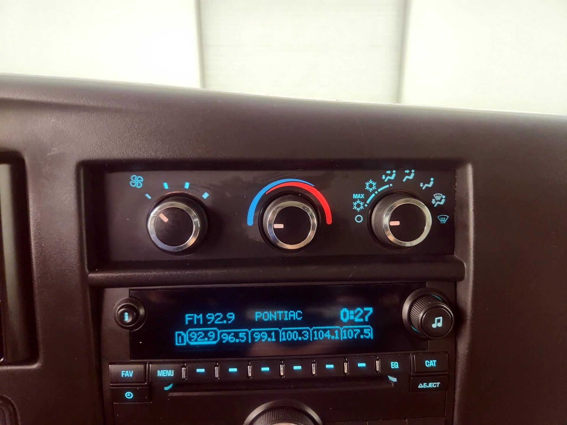 Thumbnail: 2017 Chevrolet Express - 16