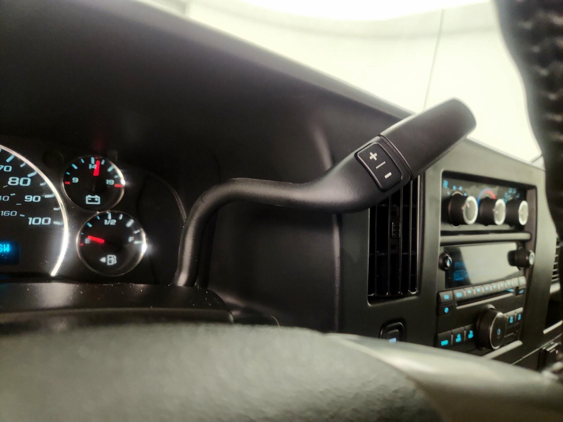 Thumbnail: 2017 Chevrolet Express - 17