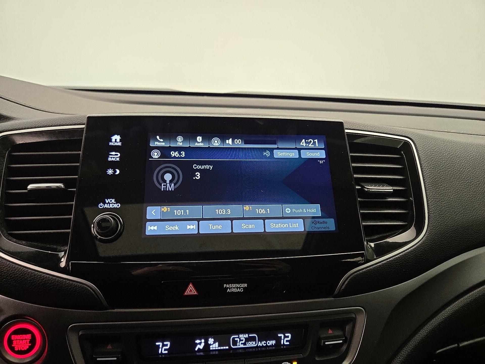 Thumbnail: 2019 Honda Pilot - 15