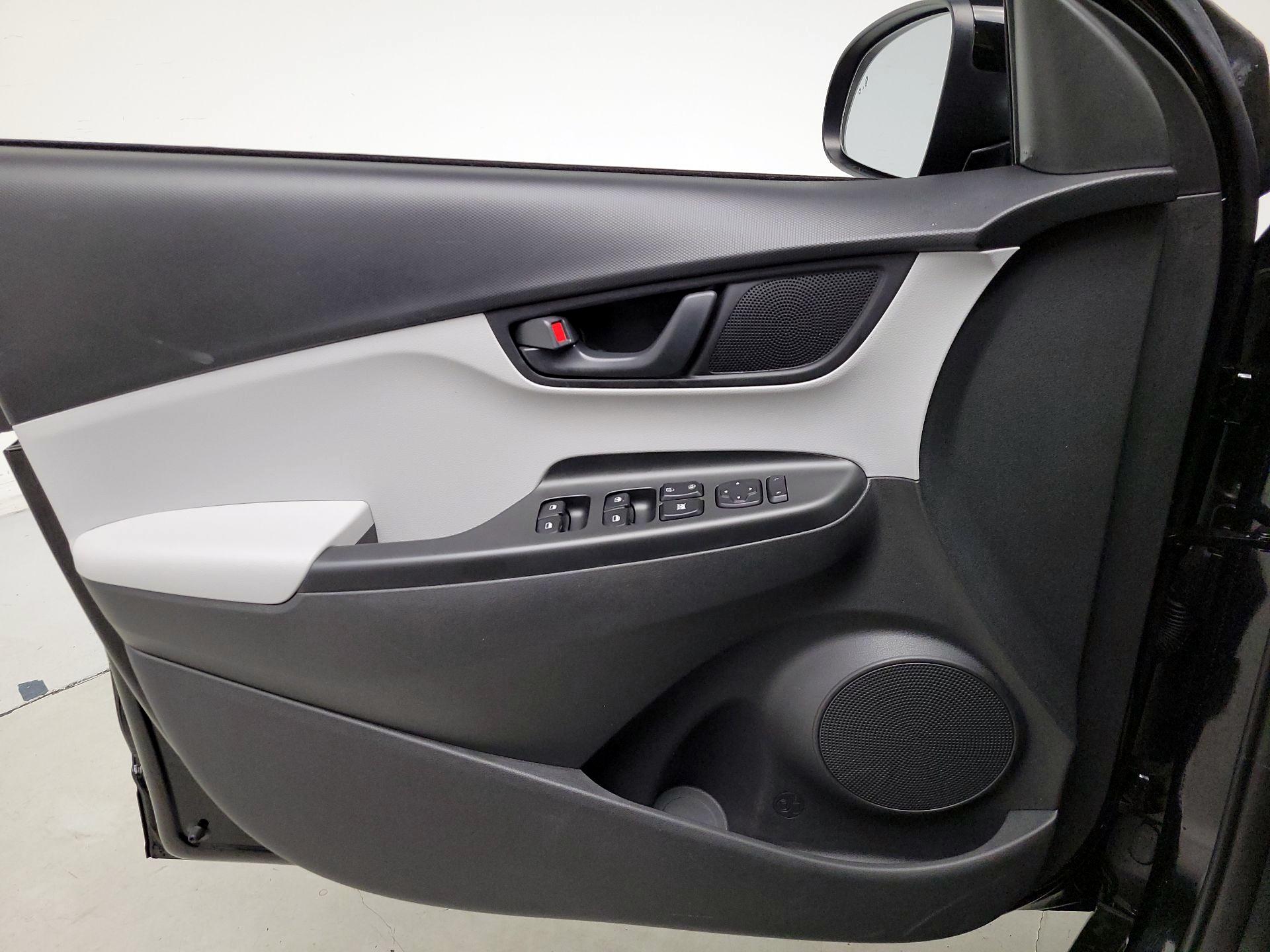 Thumbnail: 2023 Hyundai Kona - 12