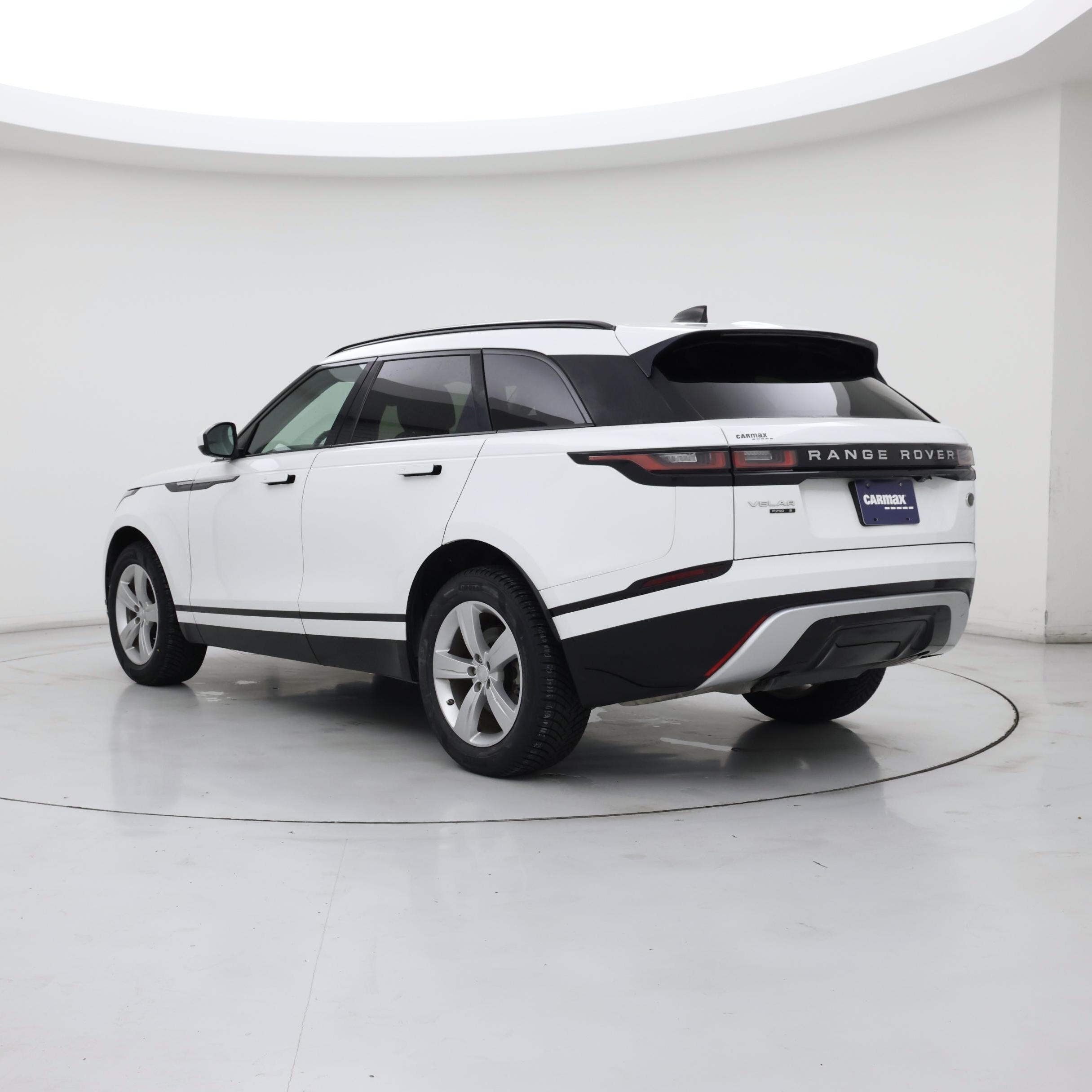 Thumbnail: 2020 Land Rover Range Rover Velar - 2