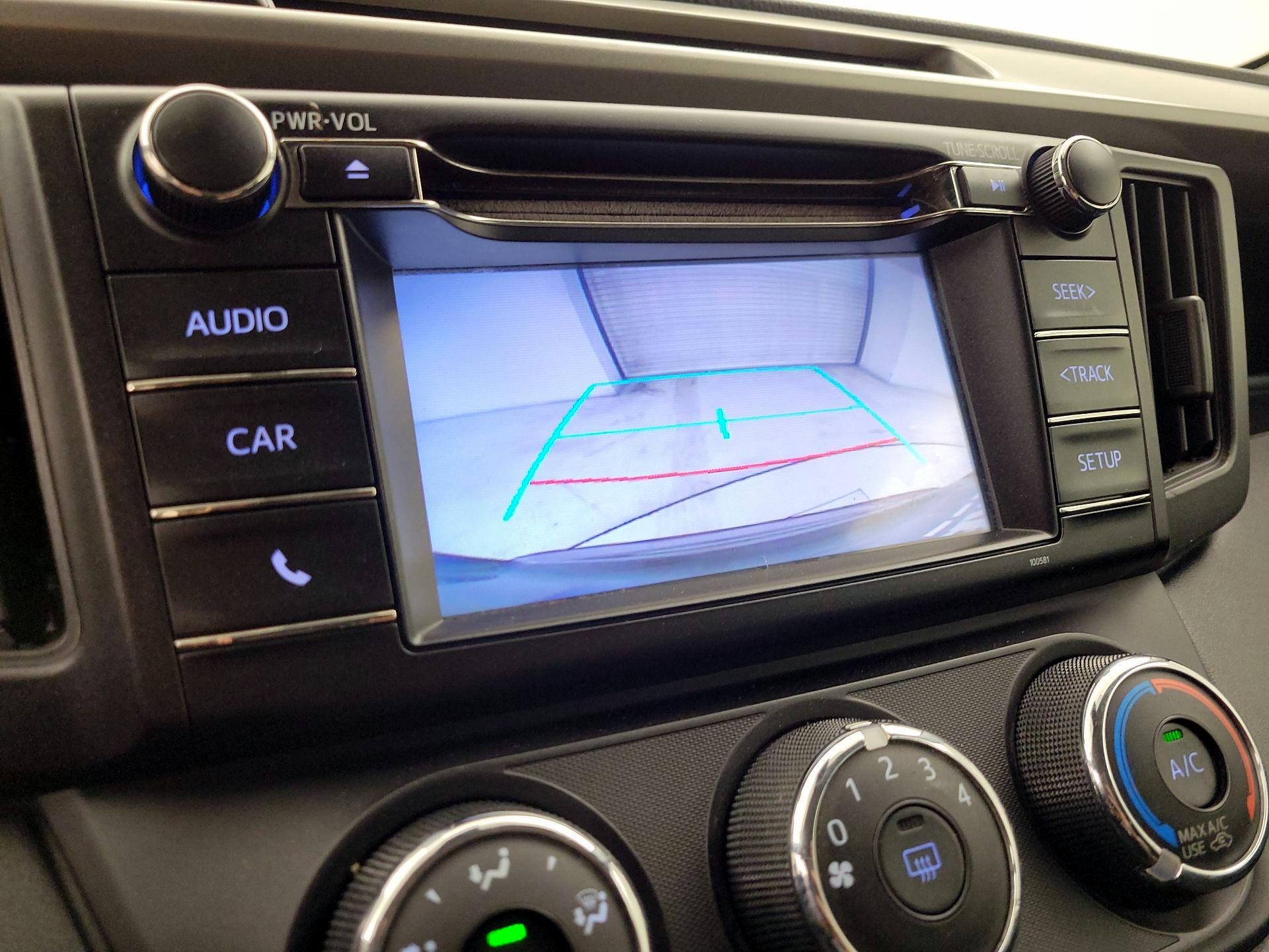 Thumbnail: 2017 Toyota RAV4 - 12