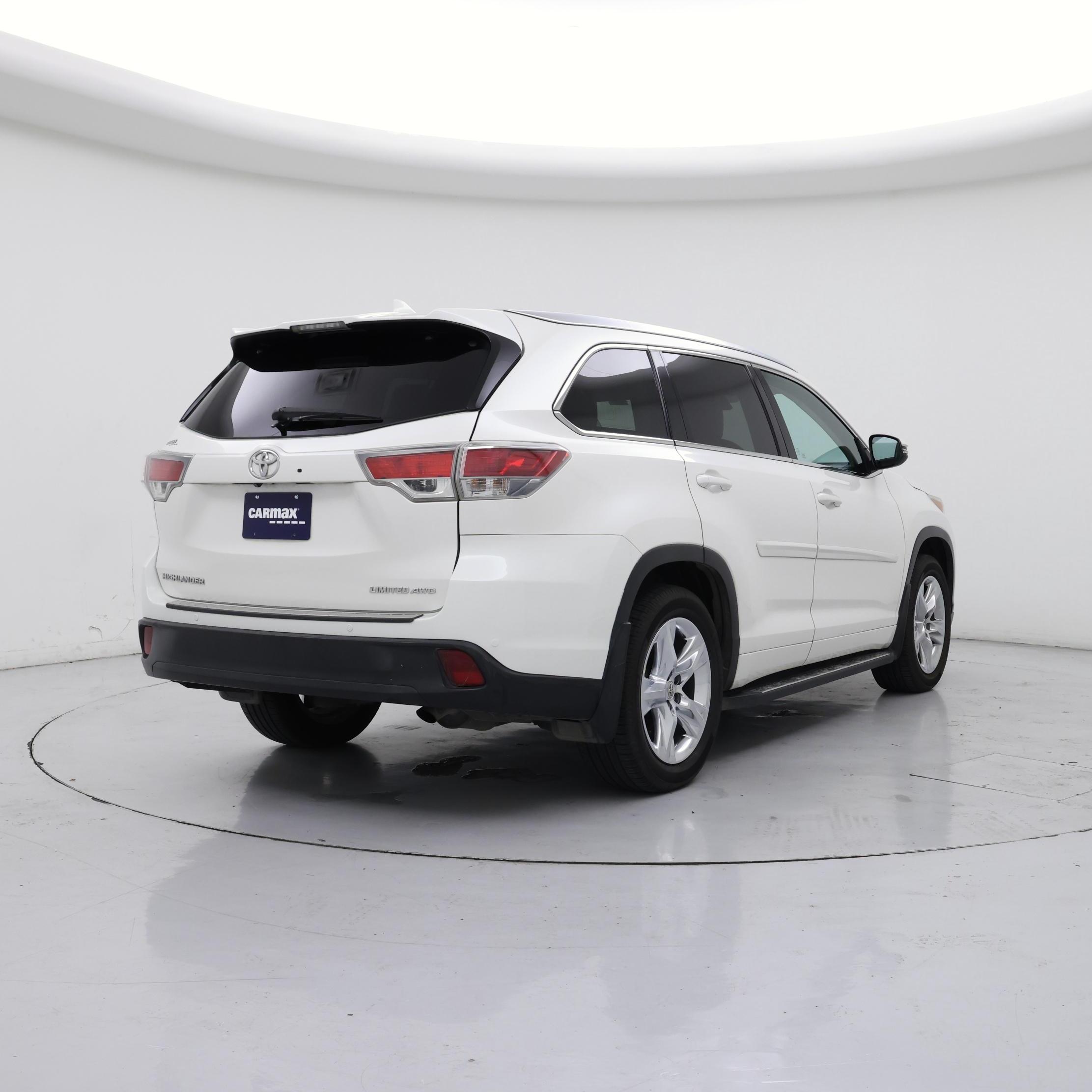 Thumbnail: 2014 Toyota Highlander - 8