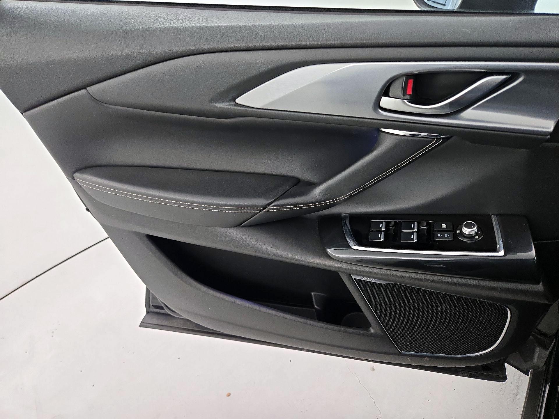 Thumbnail: 2023 Mazda CX-9 - 12