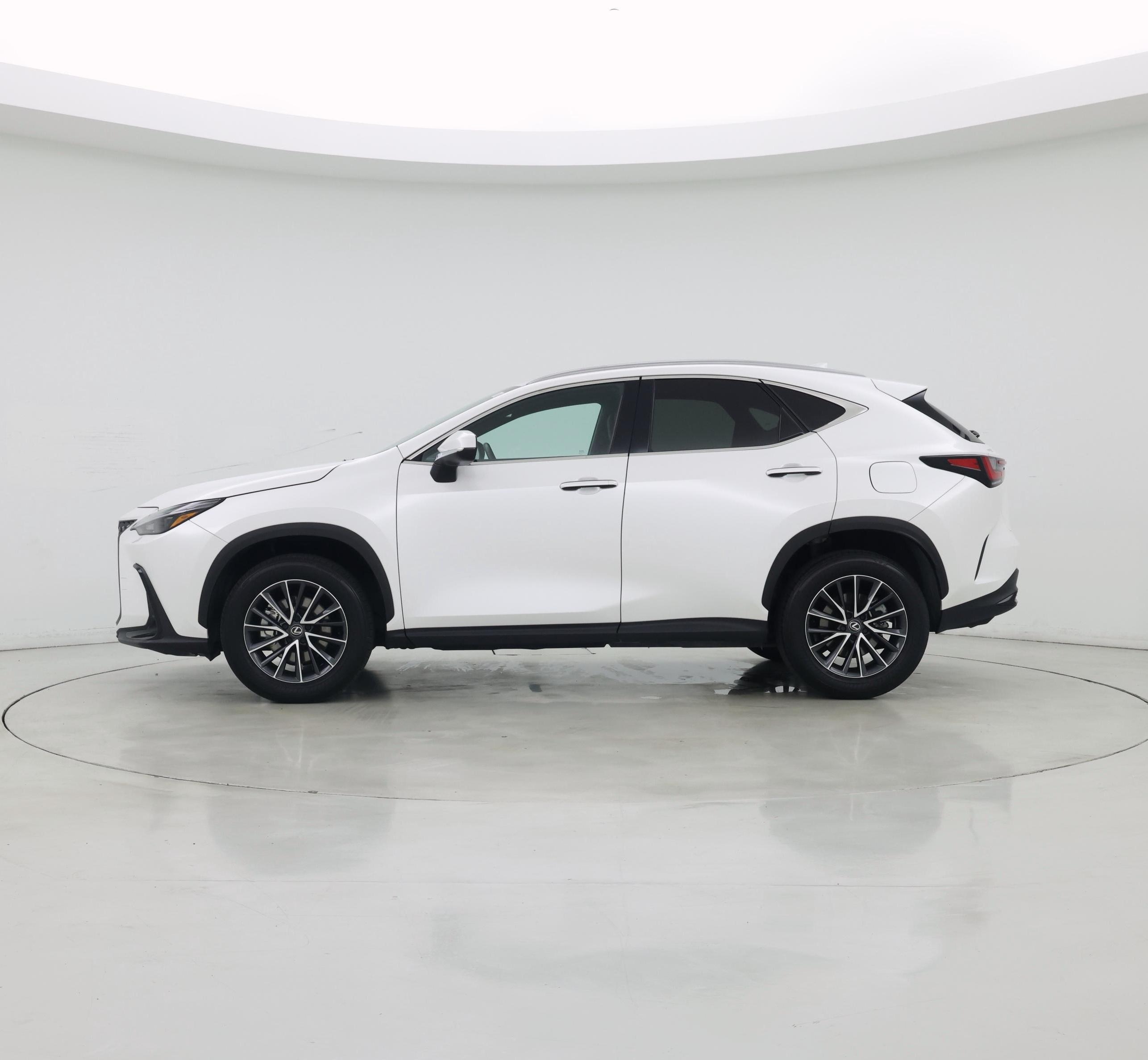 Thumbnail: 2024 Lexus NX - 3