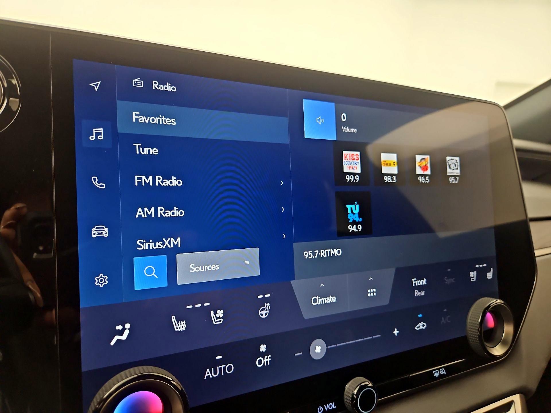 Thumbnail: 2024 Lexus RX - 16