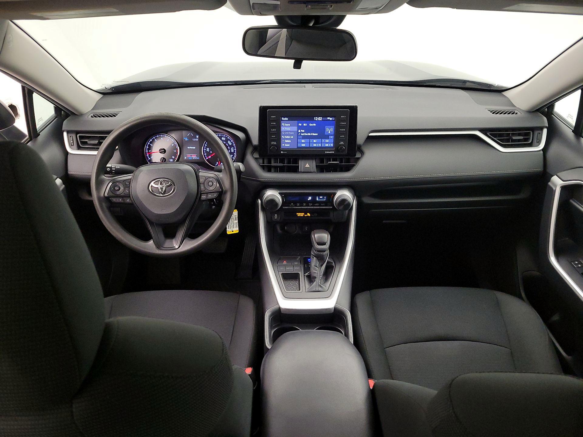 Thumbnail: 2020 Toyota RAV4 - 9