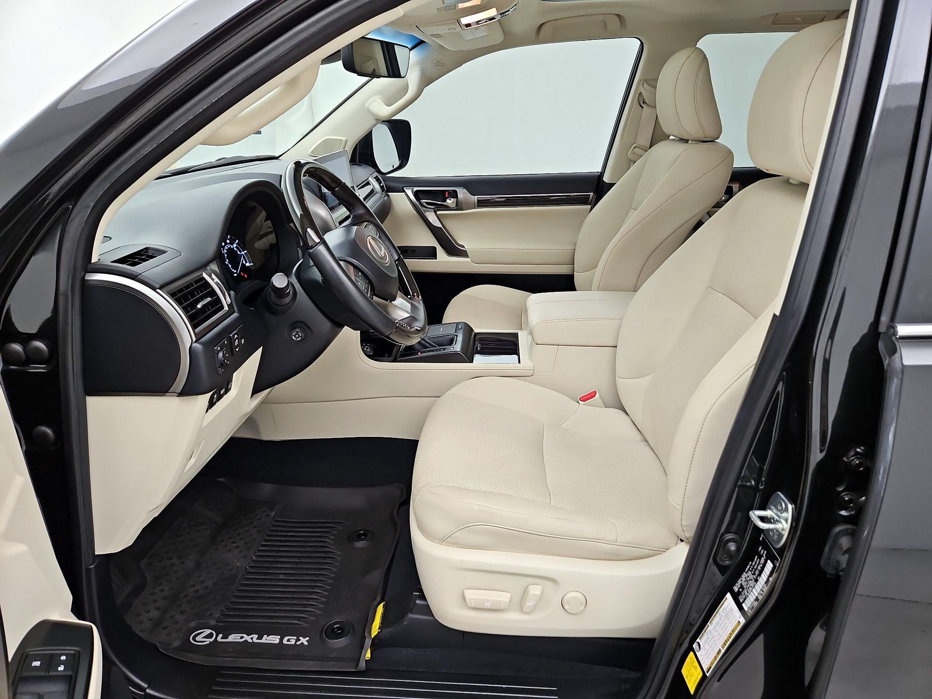 Thumbnail: 2023 Lexus GX - 11