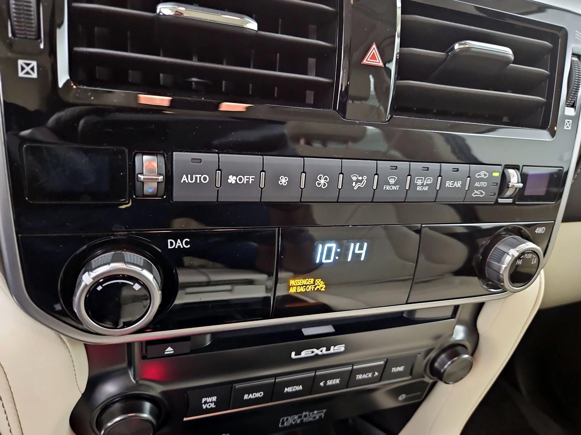 Thumbnail: 2023 Lexus GX - 17