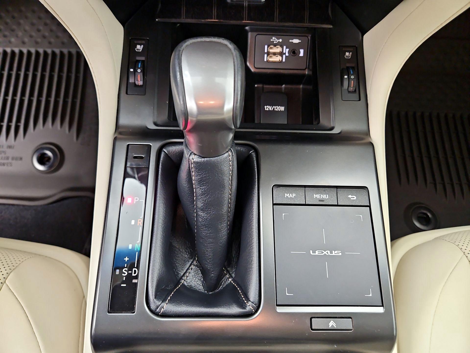 Thumbnail: 2023 Lexus GX - 18