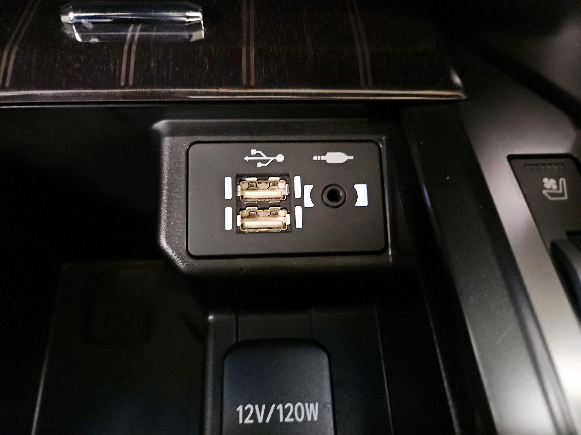 Thumbnail: 2023 Lexus GX - 19