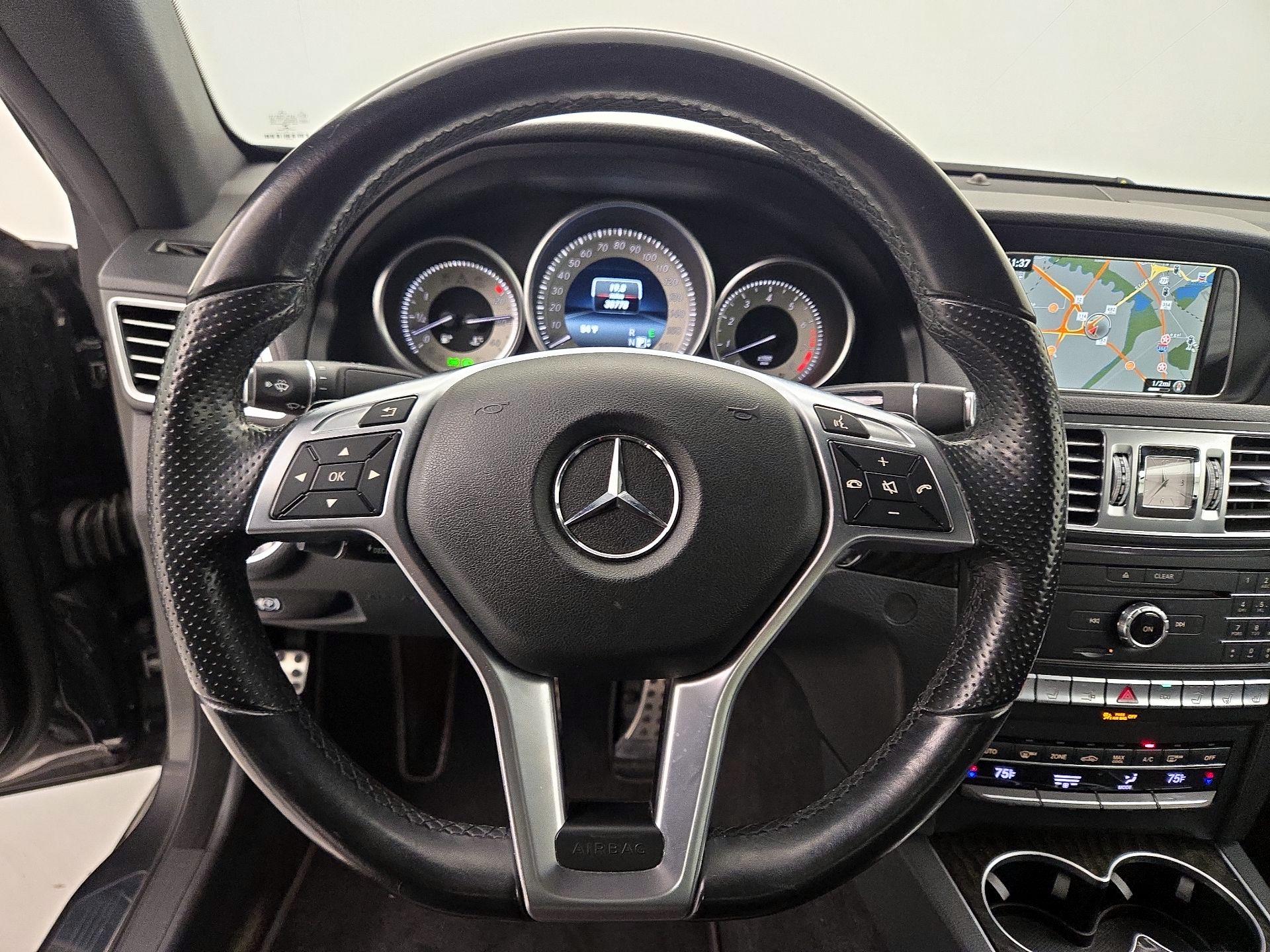 Thumbnail: 2016 Mercedes-Benz E-Class - 10