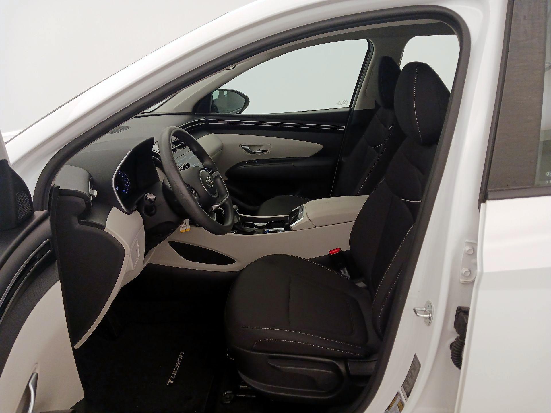 Thumbnail: 2023 Hyundai Tucson - 11