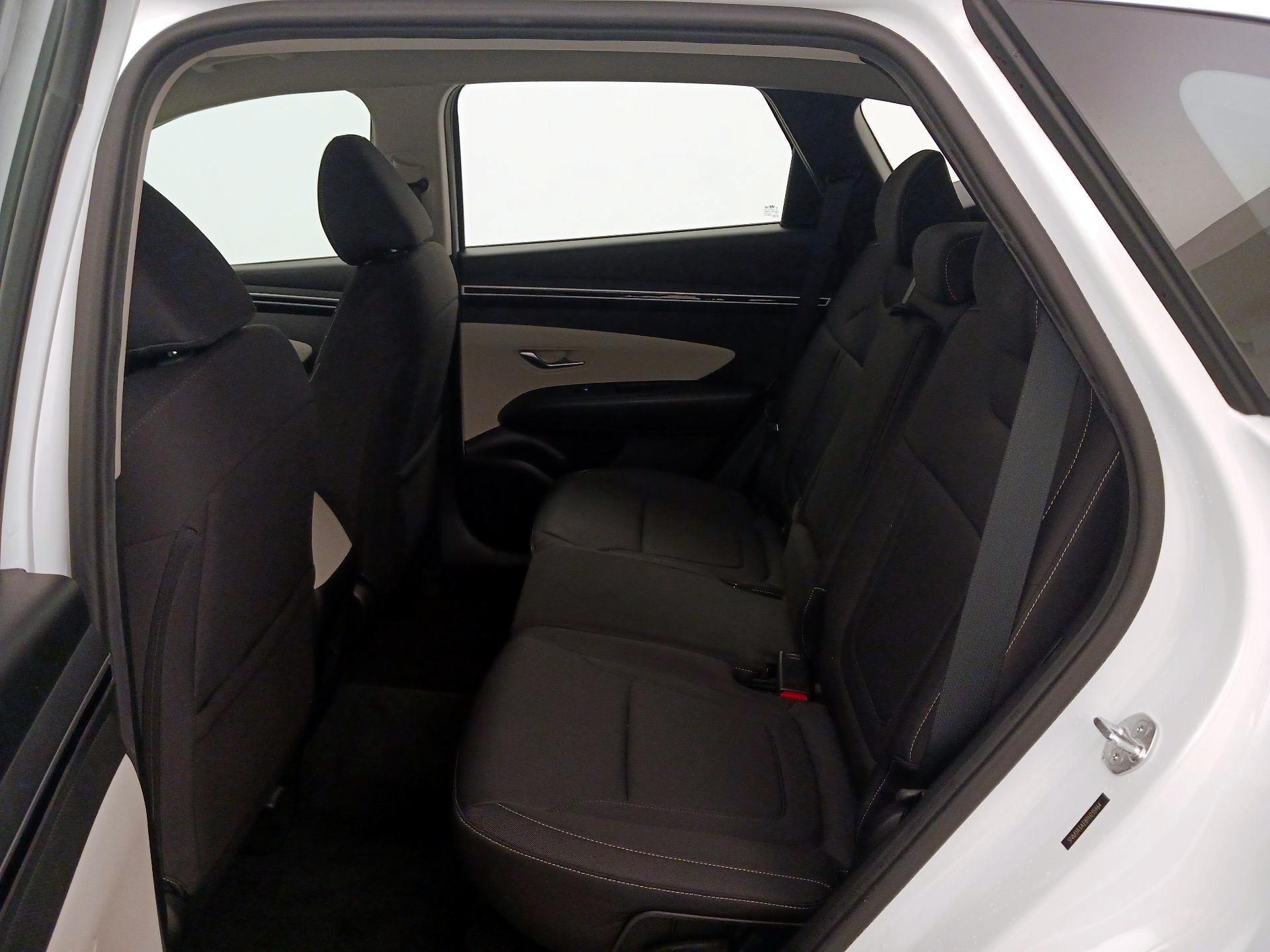 Thumbnail: 2023 Hyundai Tucson - 19