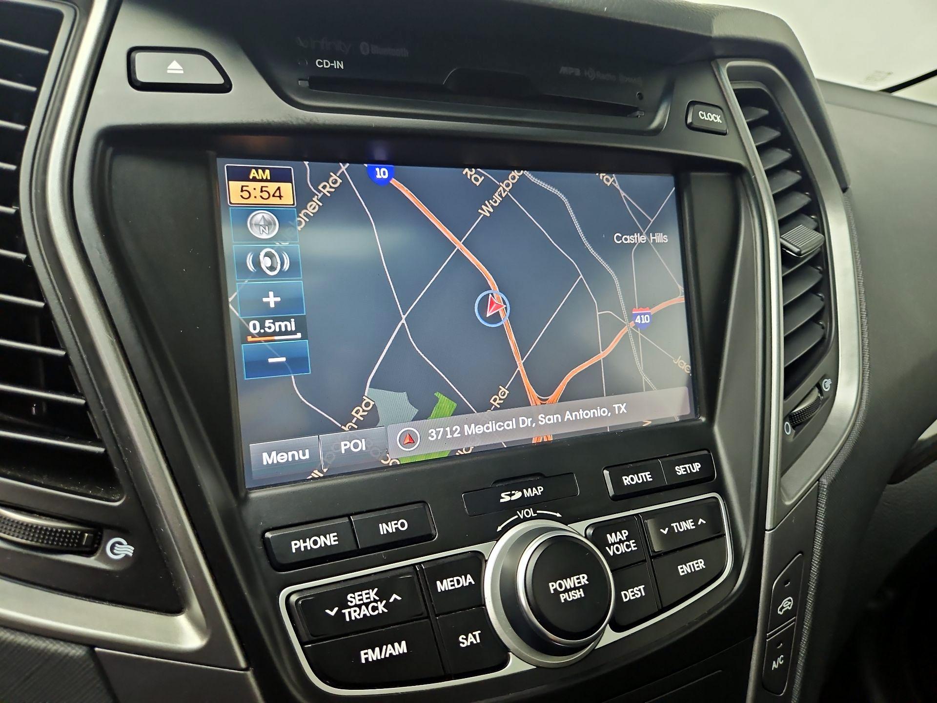 Thumbnail: 2015 Hyundai Santa Fe - 14