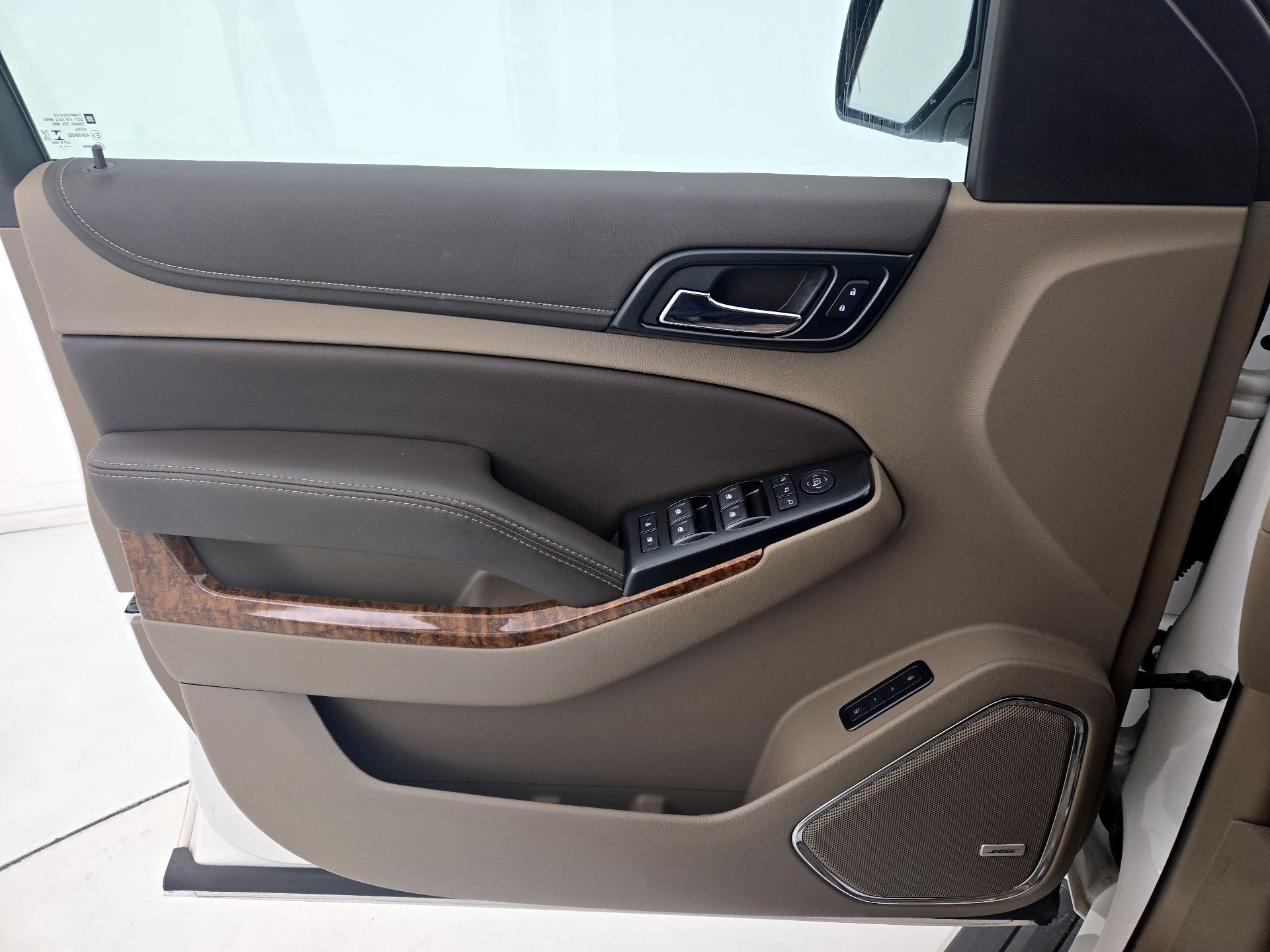 Thumbnail: 2019 Chevrolet Tahoe - 12