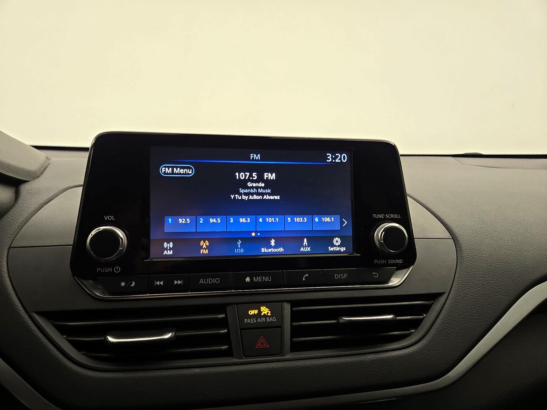 Thumbnail: 2023 Nissan Altima - 15