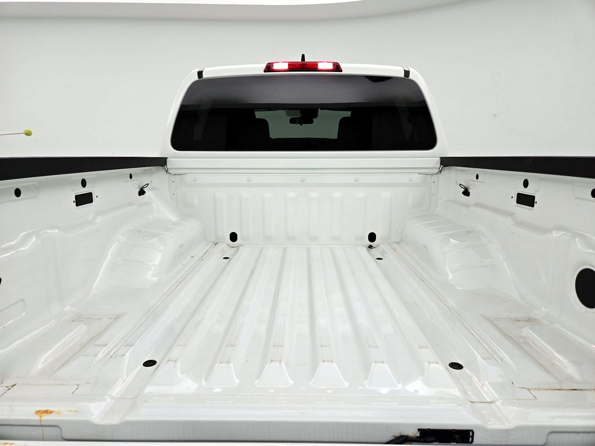 Thumbnail: 2025 Nissan Frontier - 20