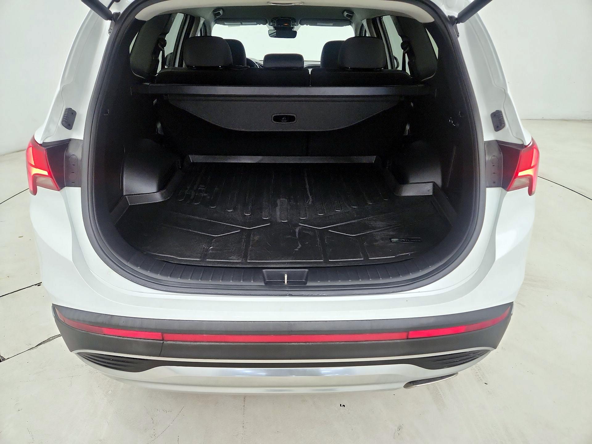 Thumbnail: 2021 Hyundai Santa Fe - 16