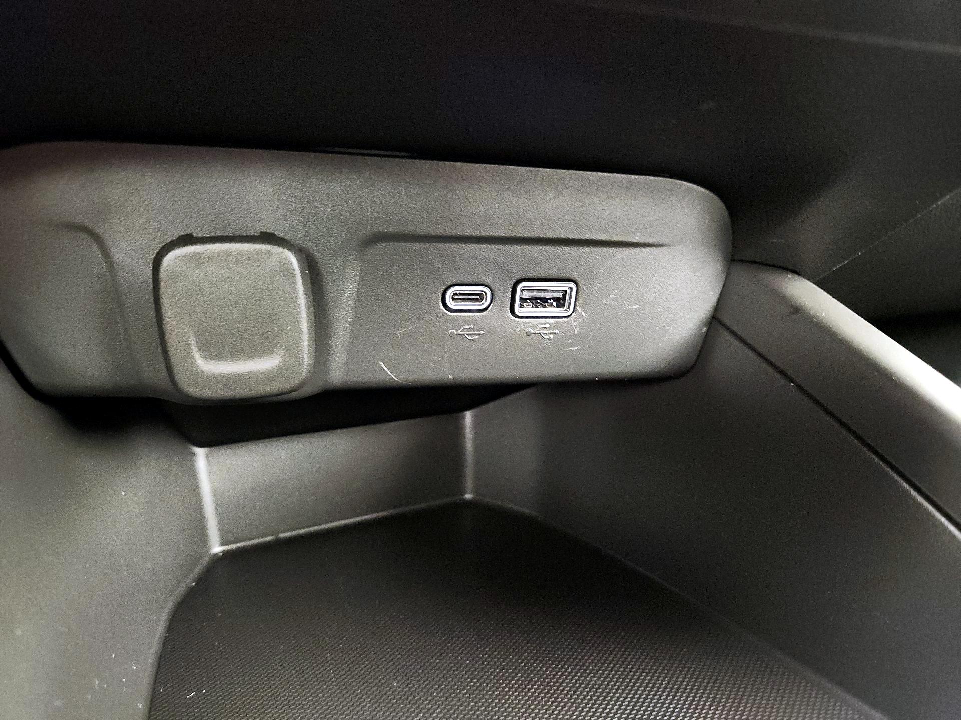 Thumbnail: 2025 Chevrolet Trax - 18