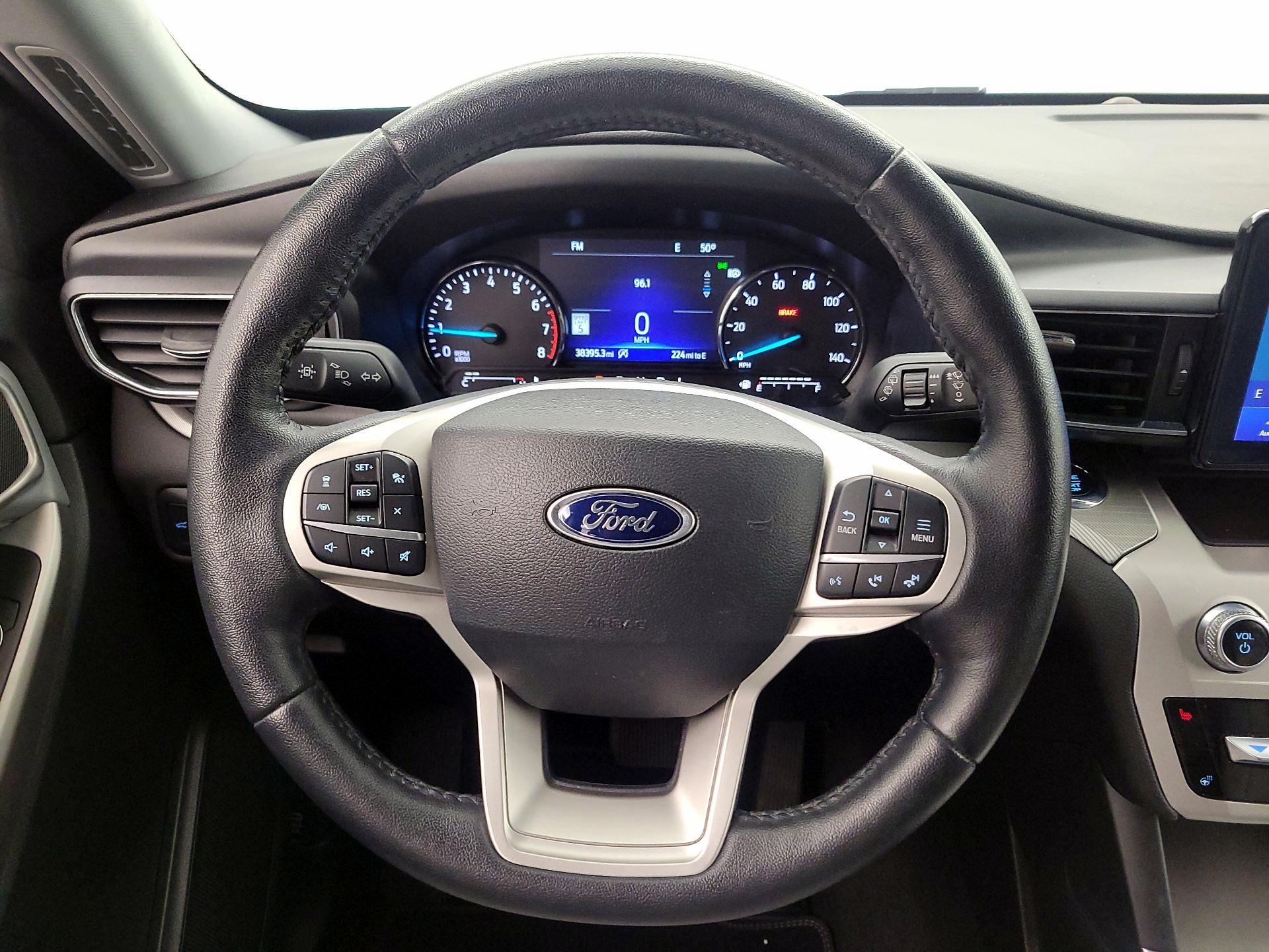 Thumbnail: 2021 Ford Explorer - 10