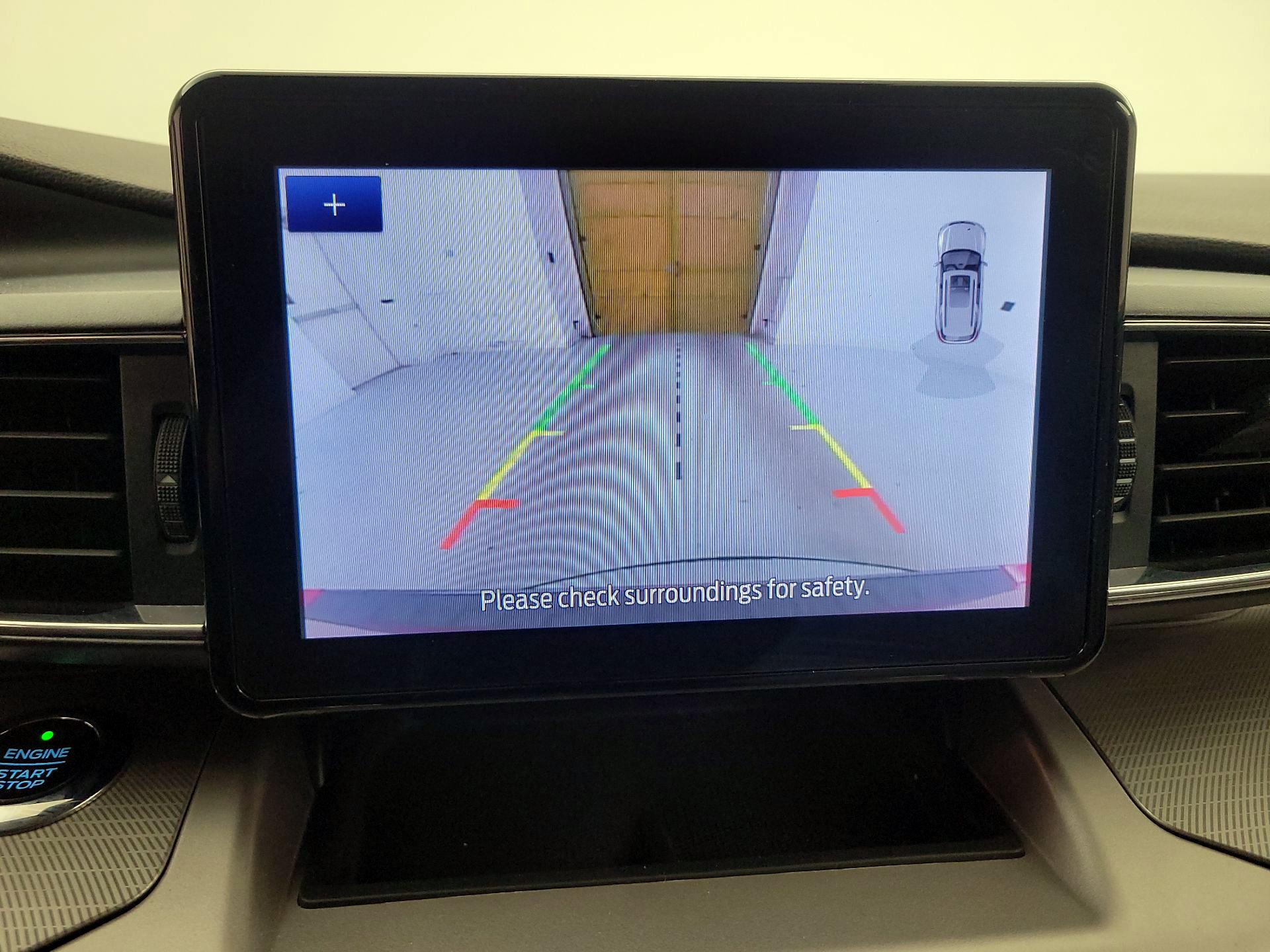 Thumbnail: 2021 Ford Explorer - 15