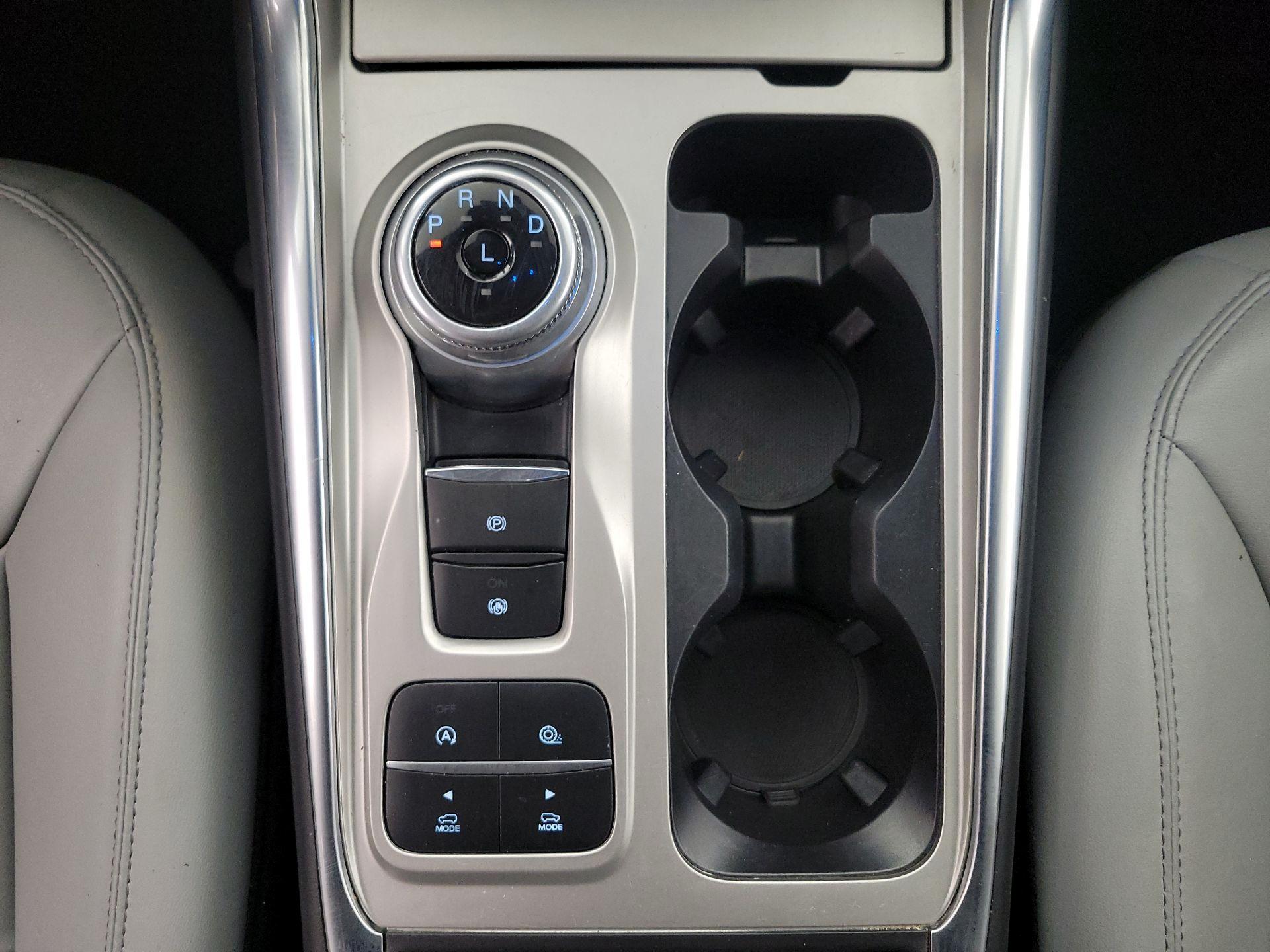 Thumbnail: 2021 Ford Explorer - 18