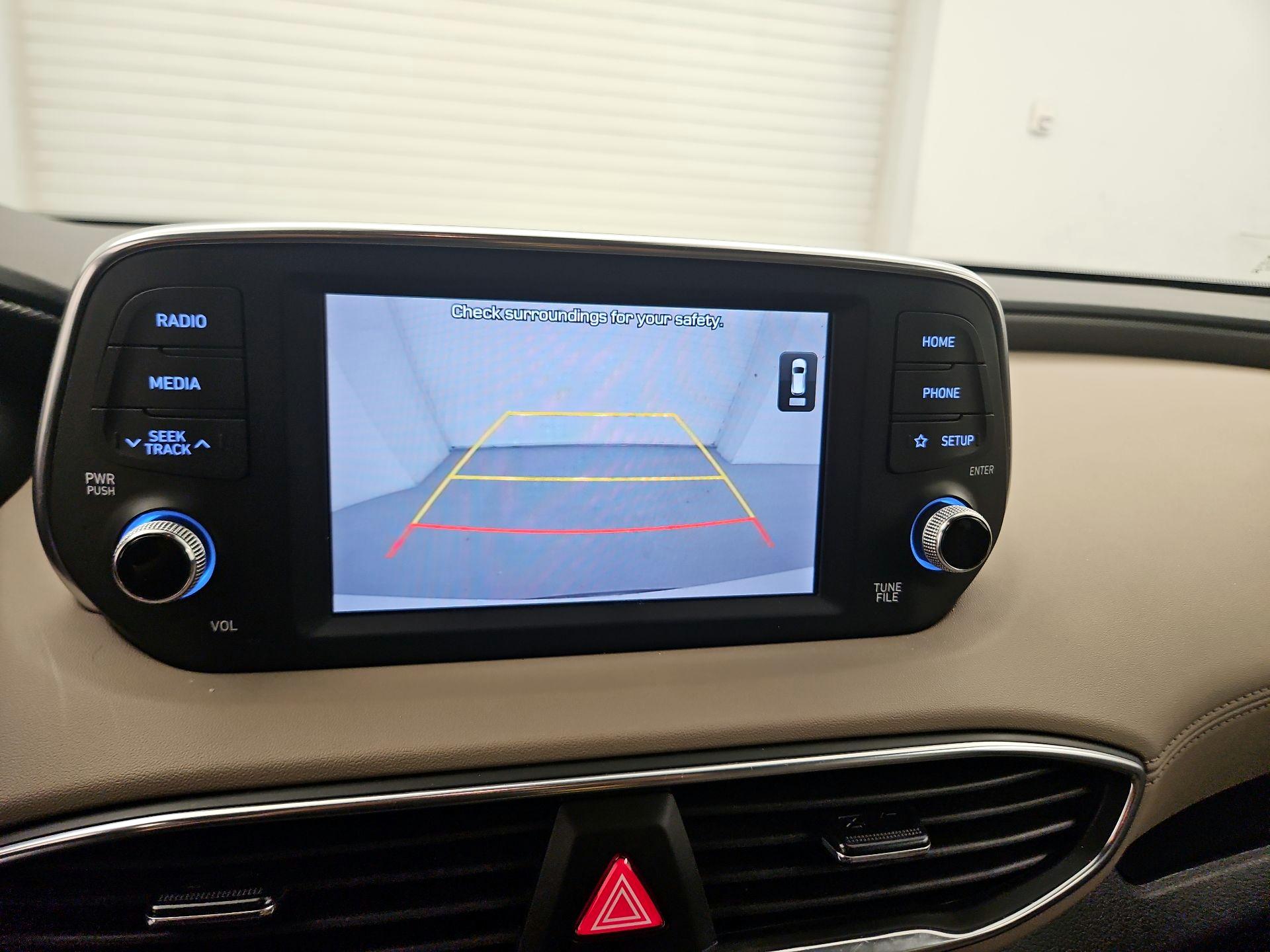 Thumbnail: 2020 Hyundai Santa Fe - 14