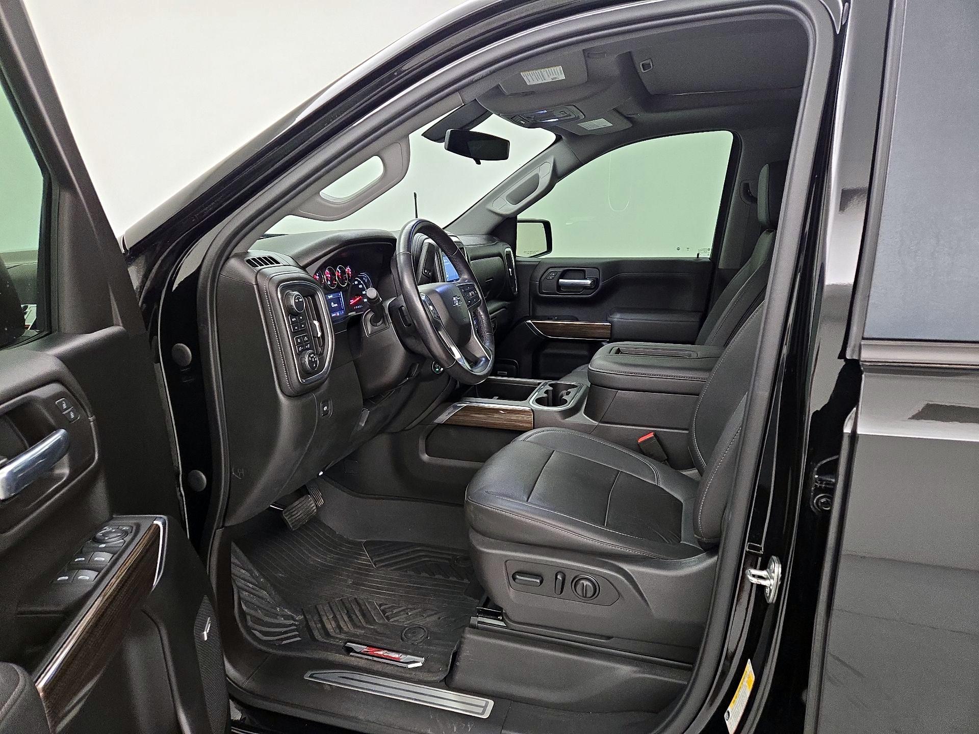 Thumbnail: 2021 Chevrolet Silverado 1500 - 11