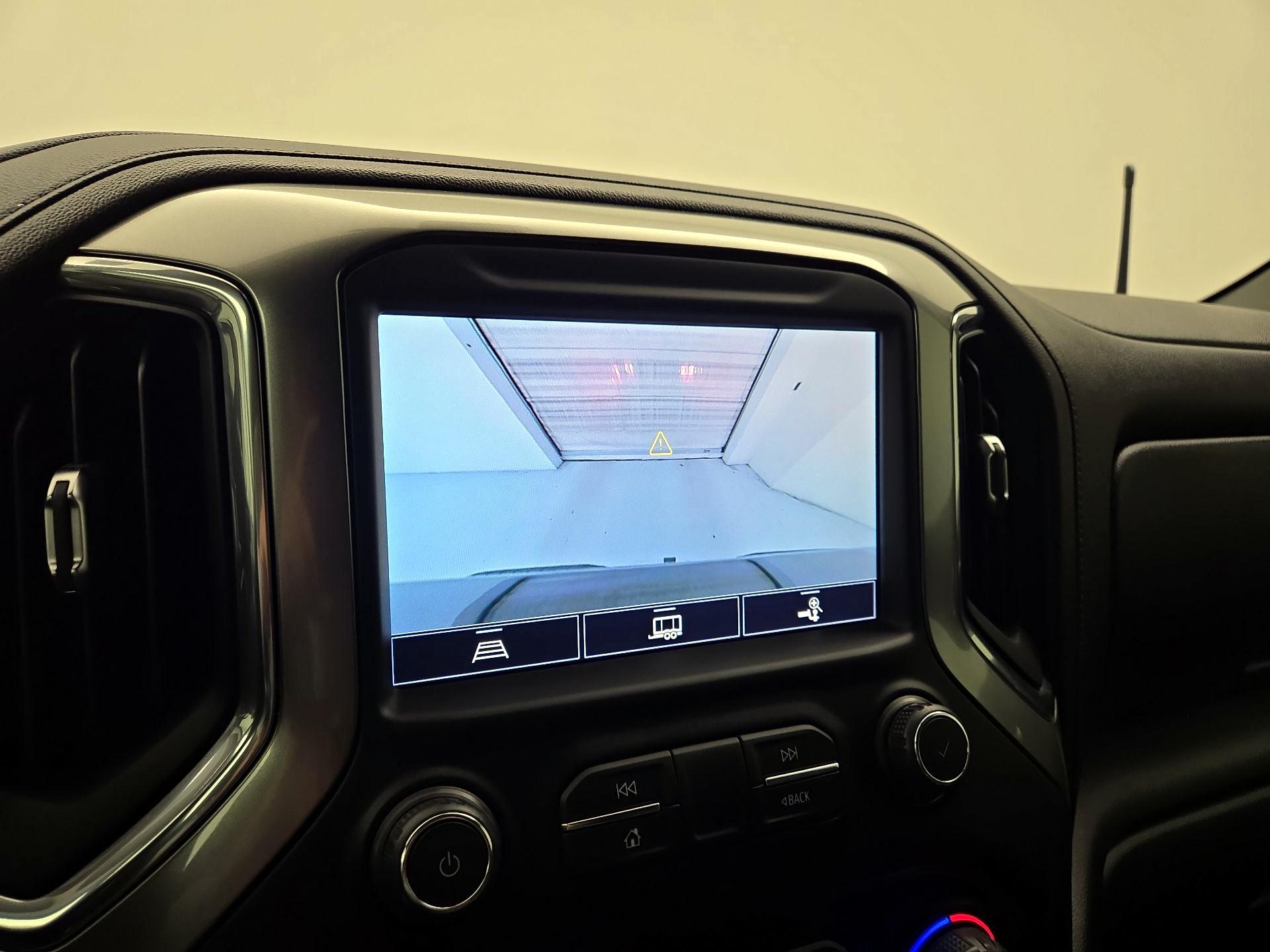 Thumbnail: 2021 Chevrolet Silverado 1500 - 14