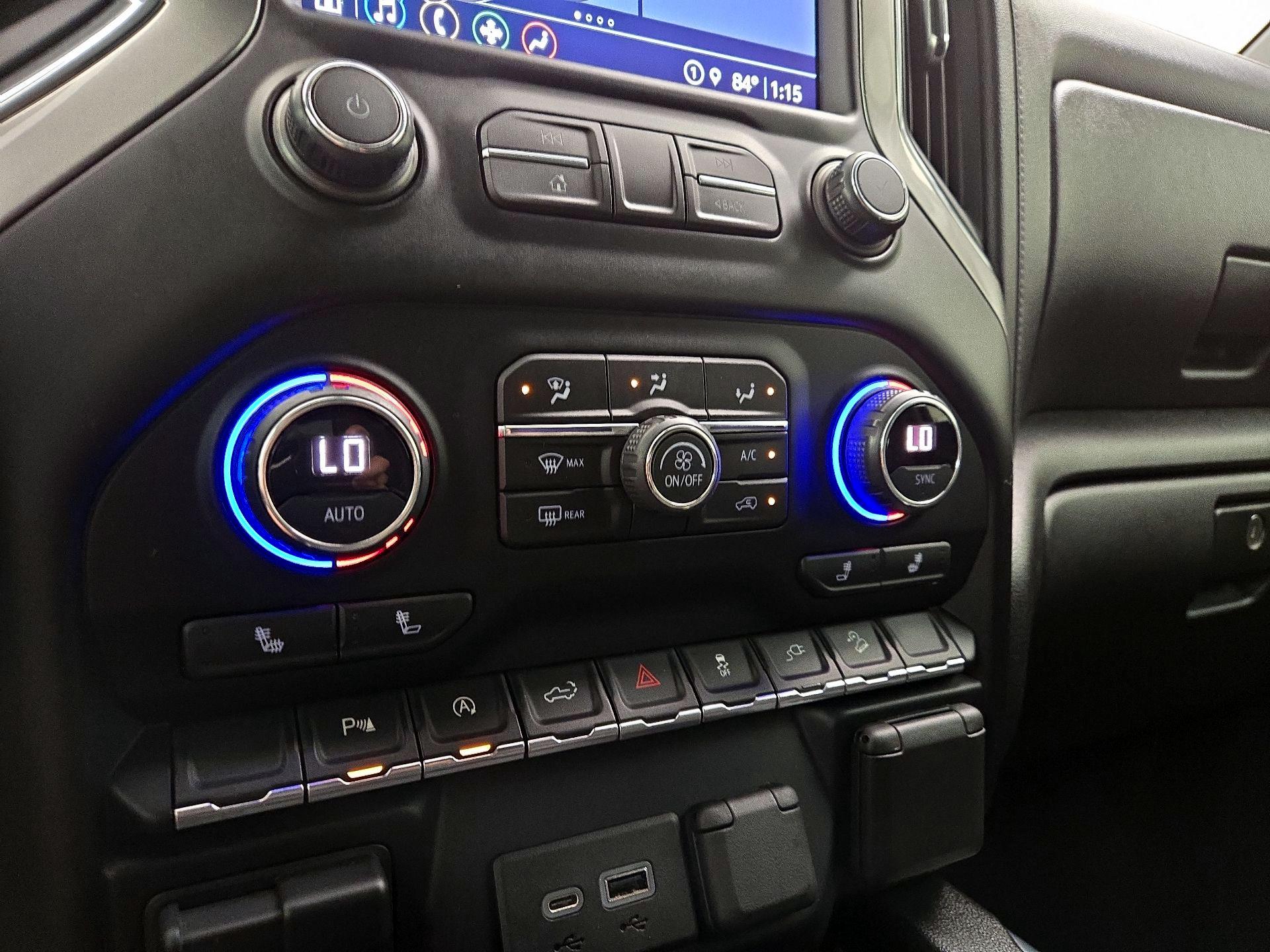 Thumbnail: 2021 Chevrolet Silverado 1500 - 16