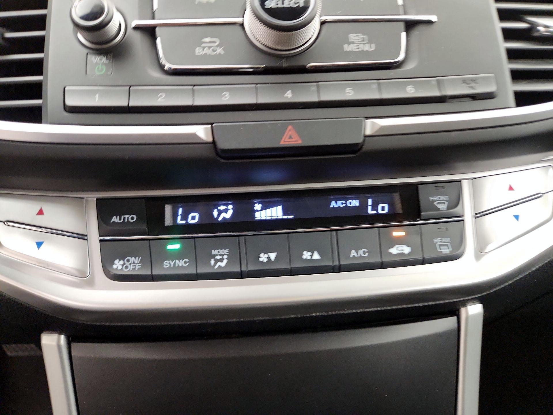 Thumbnail: 2014 Honda Accord - 16