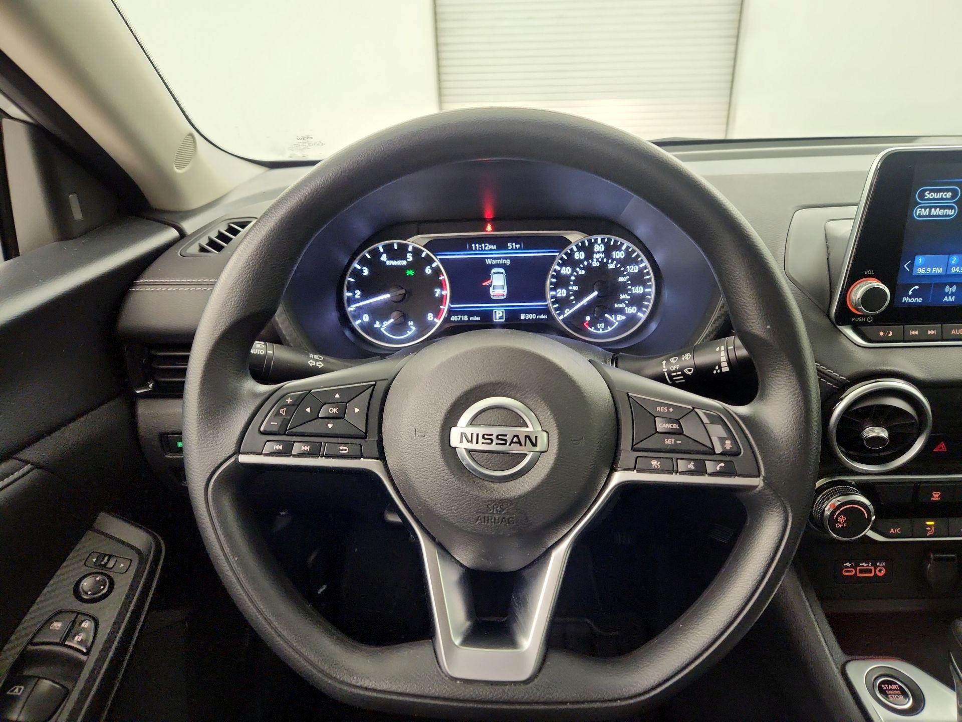 Thumbnail: 2023 Nissan Sentra - 10