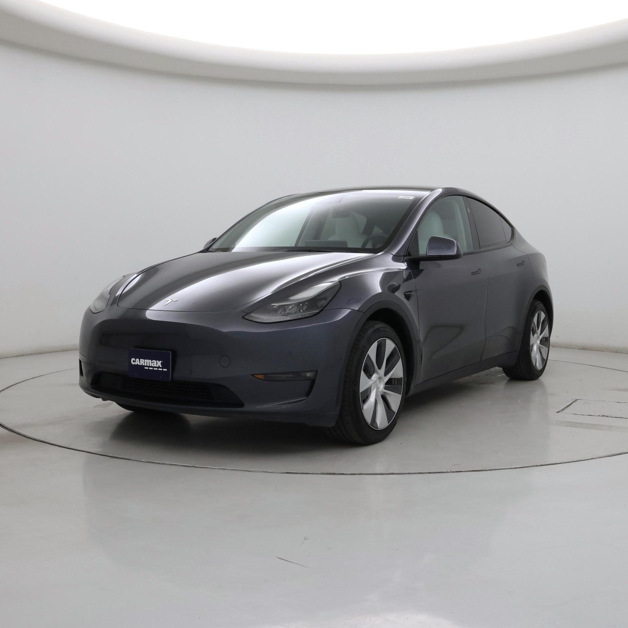 Thumbnail: 2023 Tesla Model Y - 4