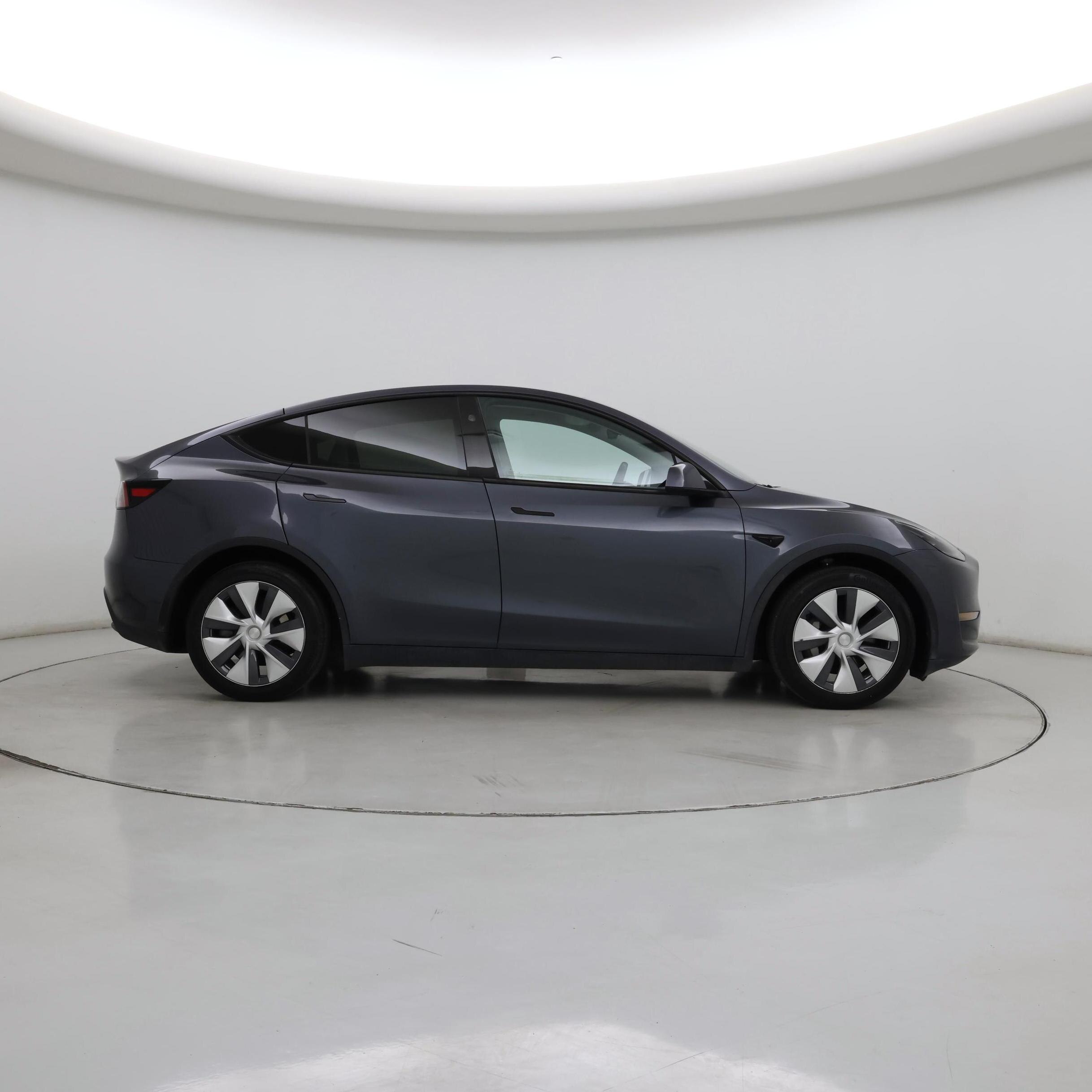 Thumbnail: 2023 Tesla Model Y - 7