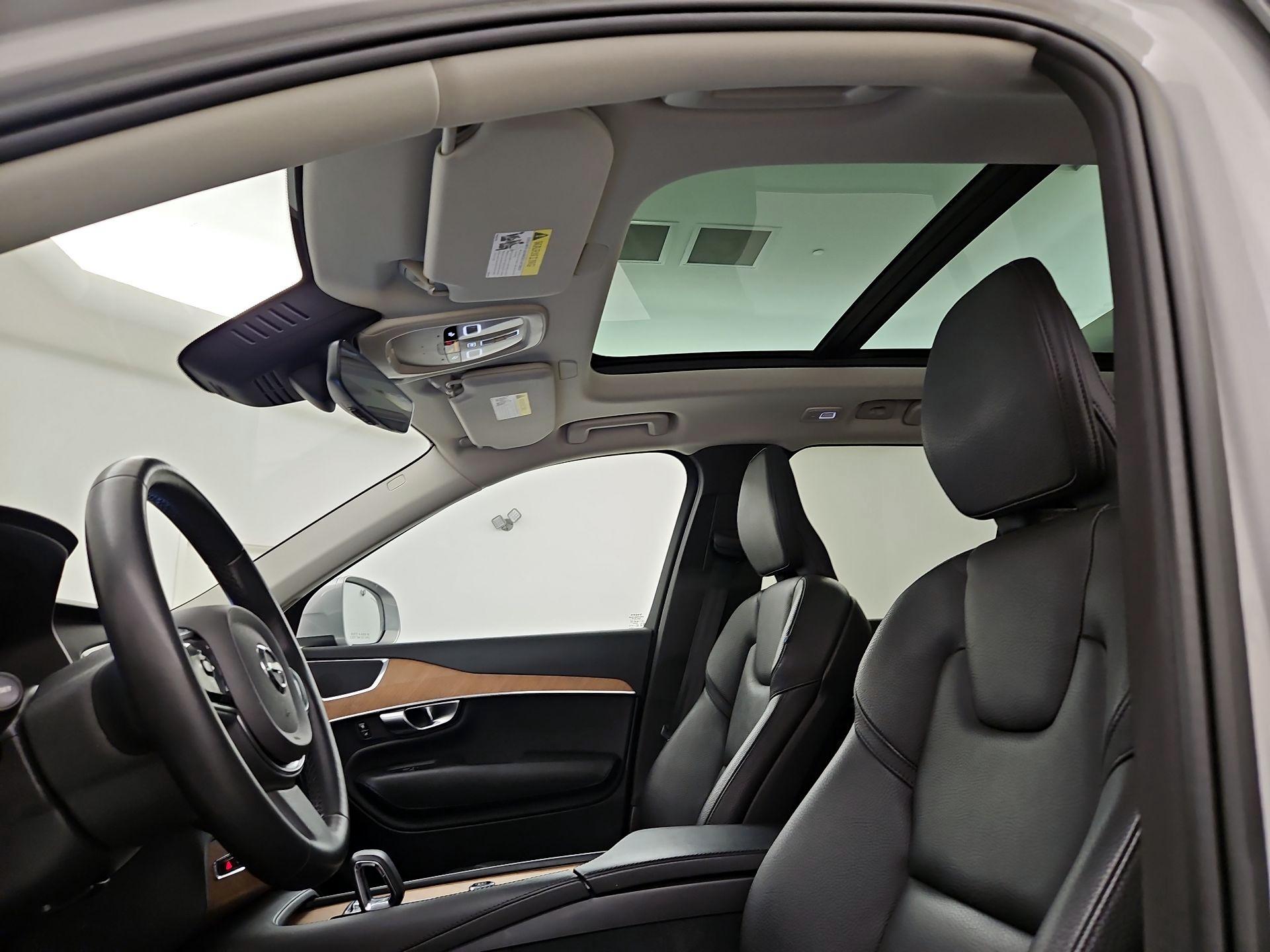 Thumbnail: 2023 Volvo XC90 - 20