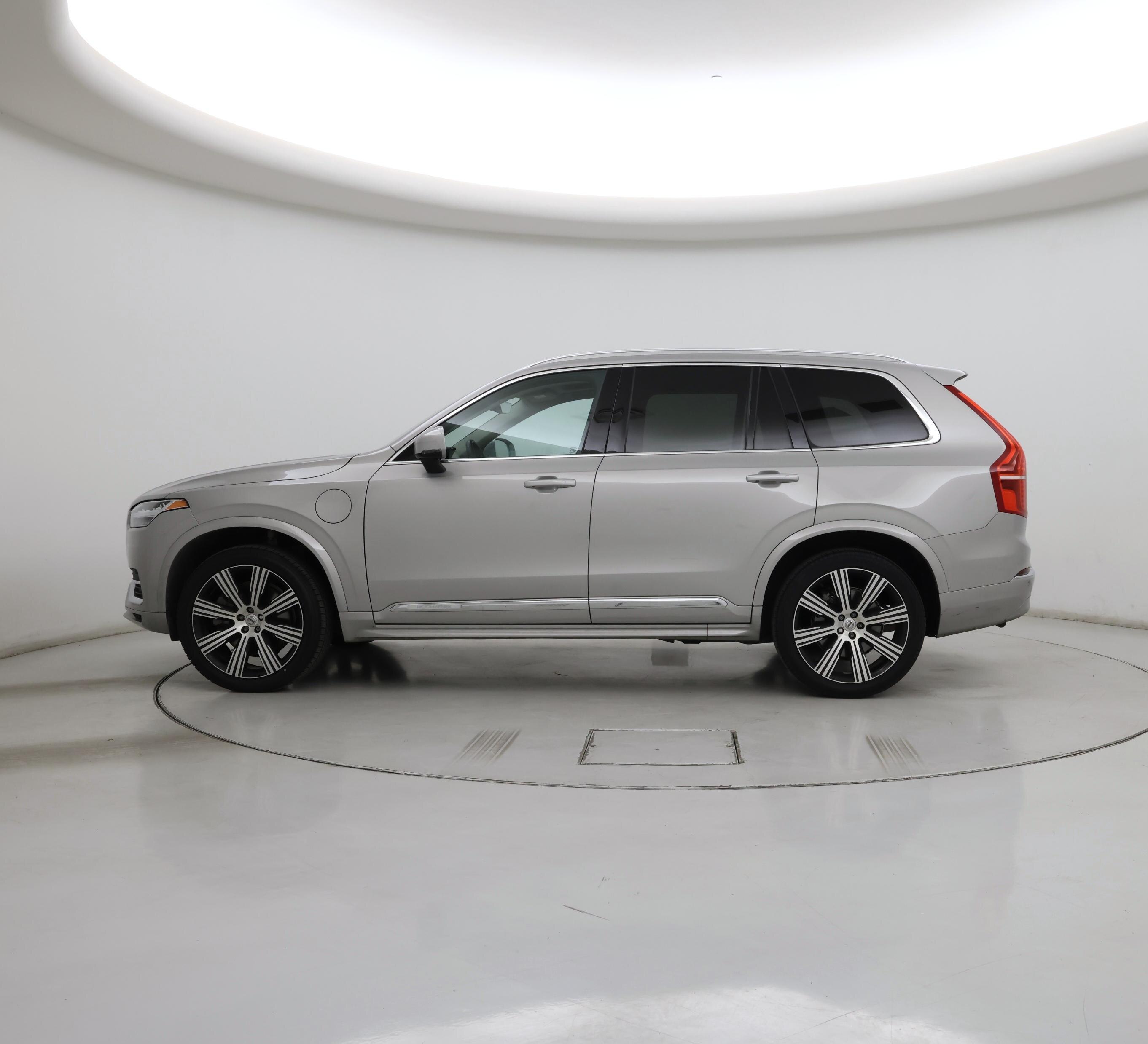 Thumbnail: 2023 Volvo XC90 - 3
