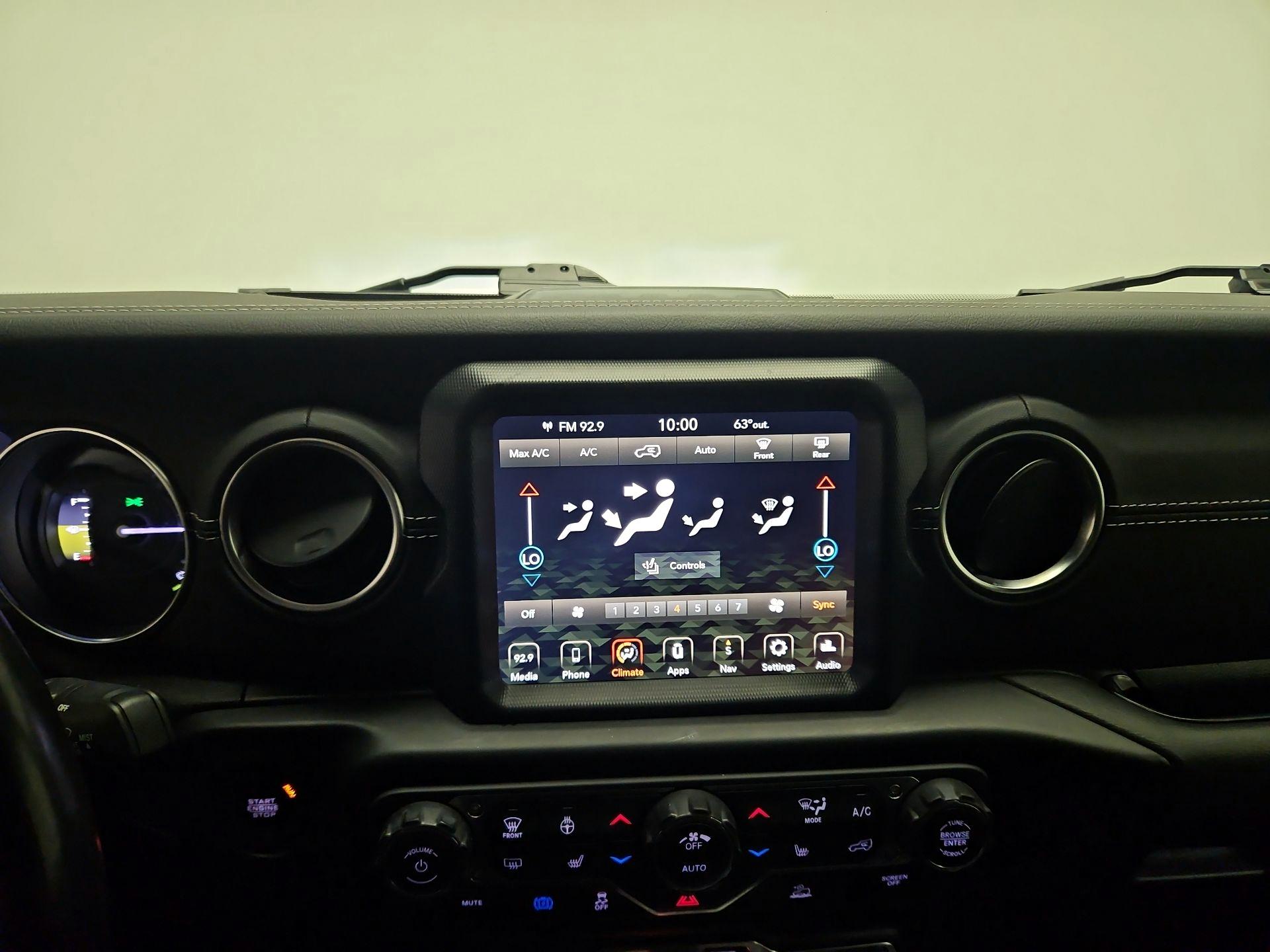 Thumbnail: 2023 Jeep Wrangler - 15