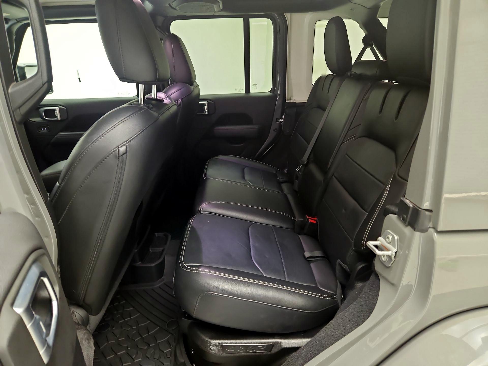 Thumbnail: 2023 Jeep Wrangler - 17