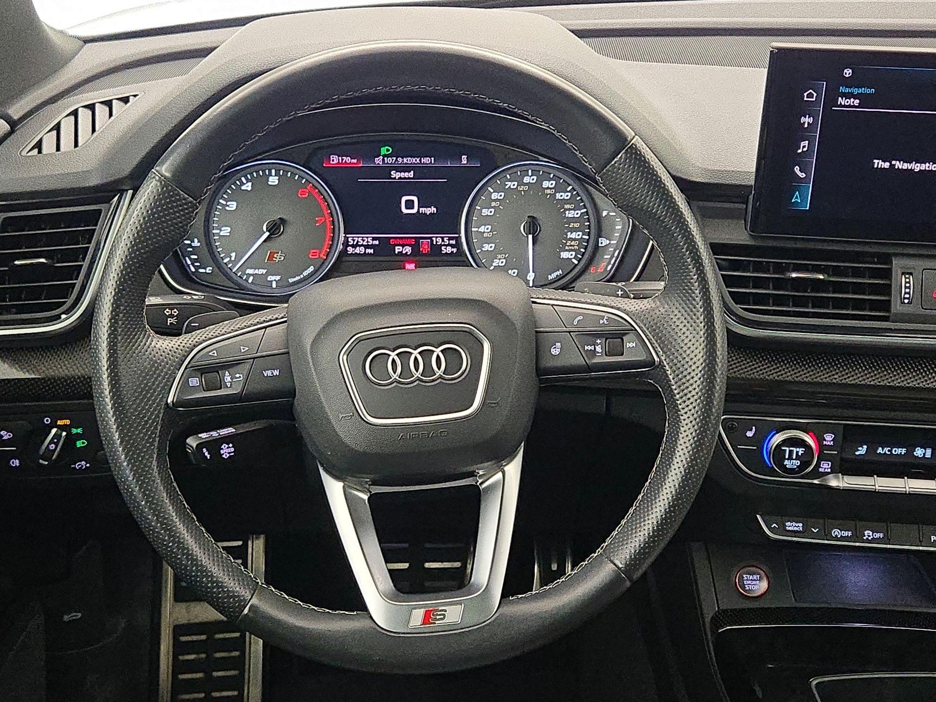 Thumbnail: 2022 Audi SQ5 - 10