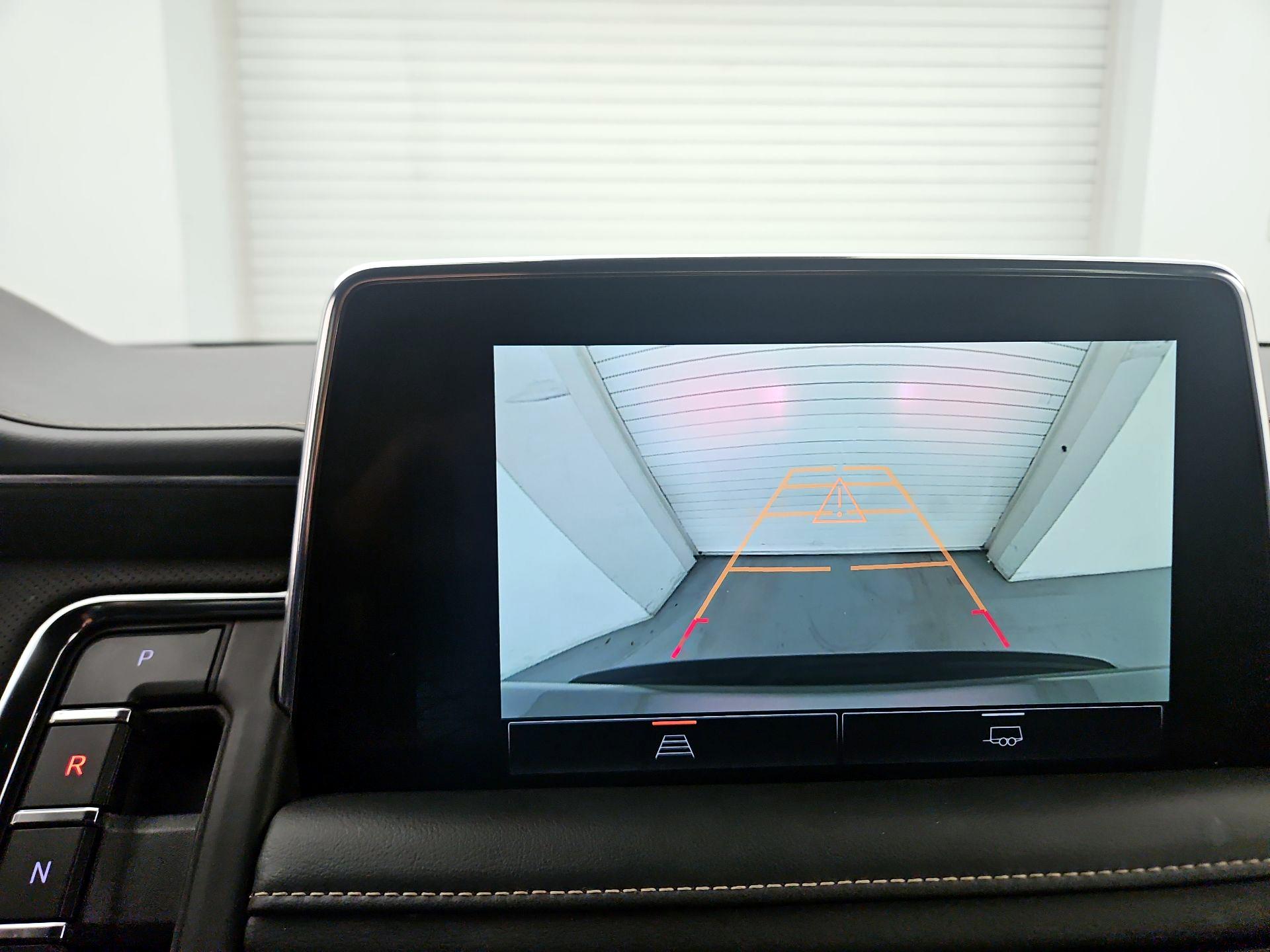 Thumbnail: 2023 GMC Yukon XL - 14