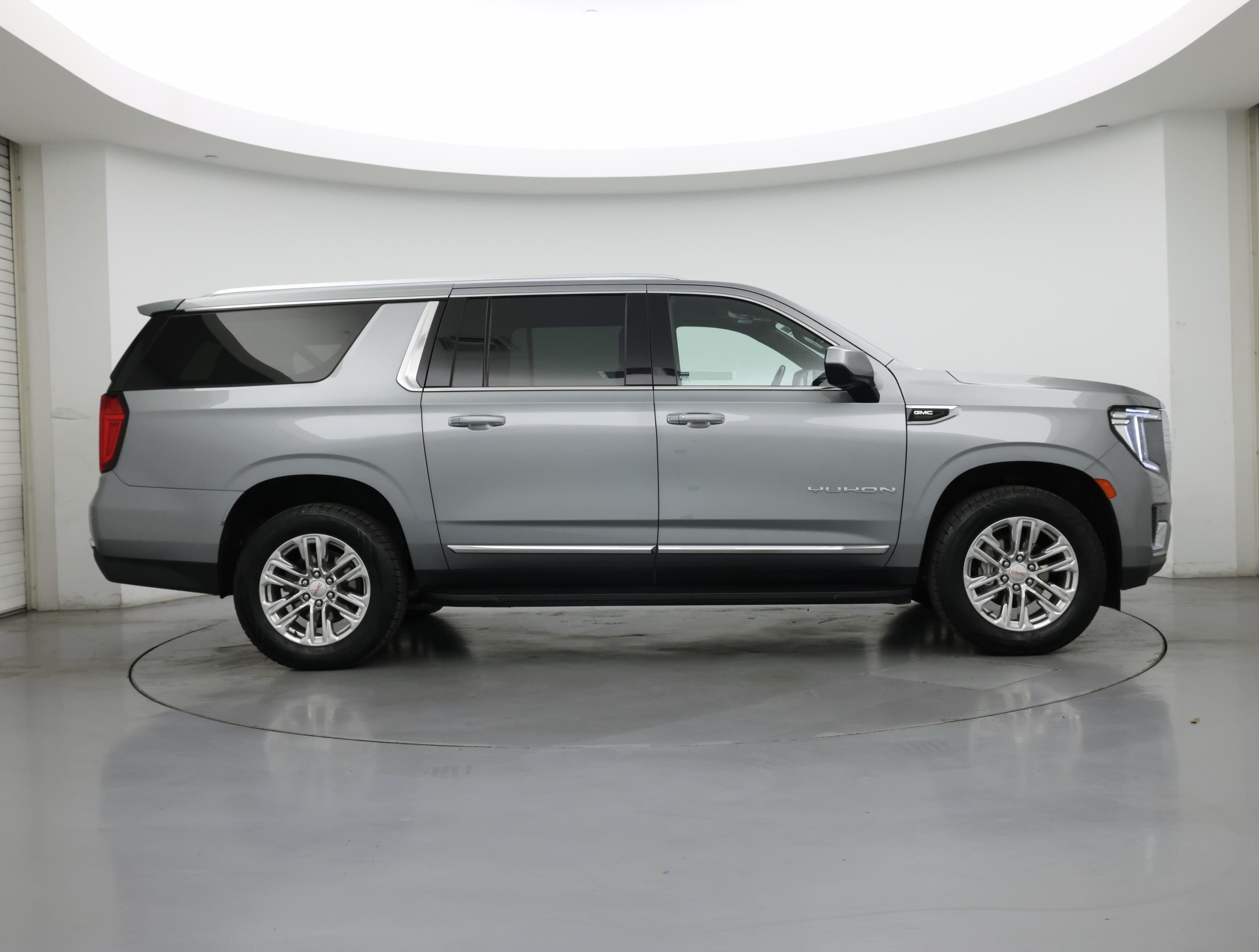Thumbnail: 2023 GMC Yukon XL - 7