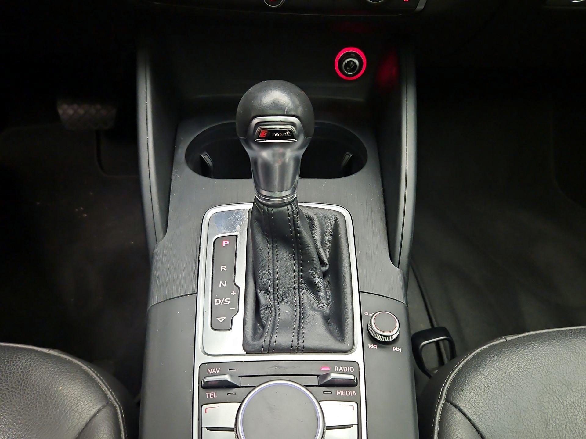 Thumbnail: 2016 Audi A3 - 18