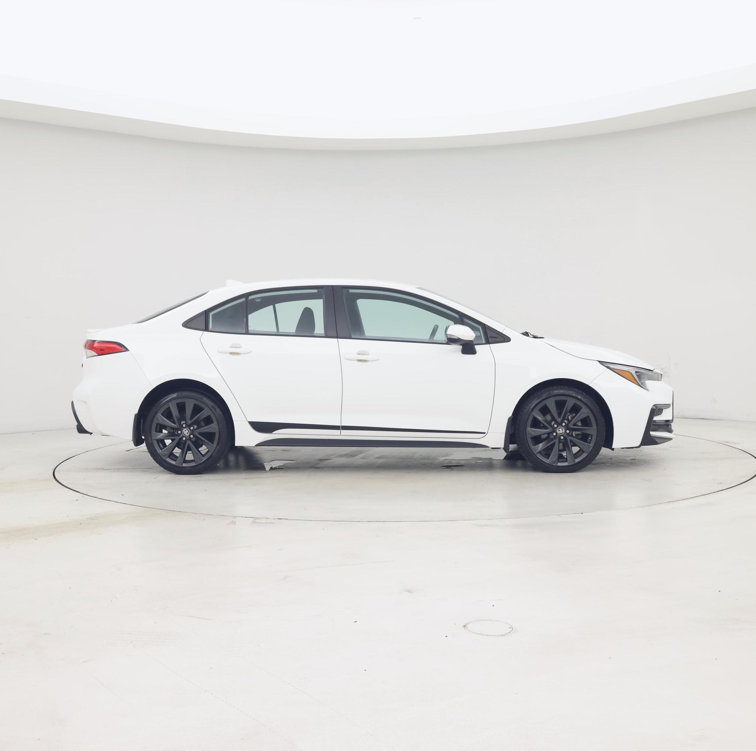 Thumbnail: 2021 Toyota Corolla - 7