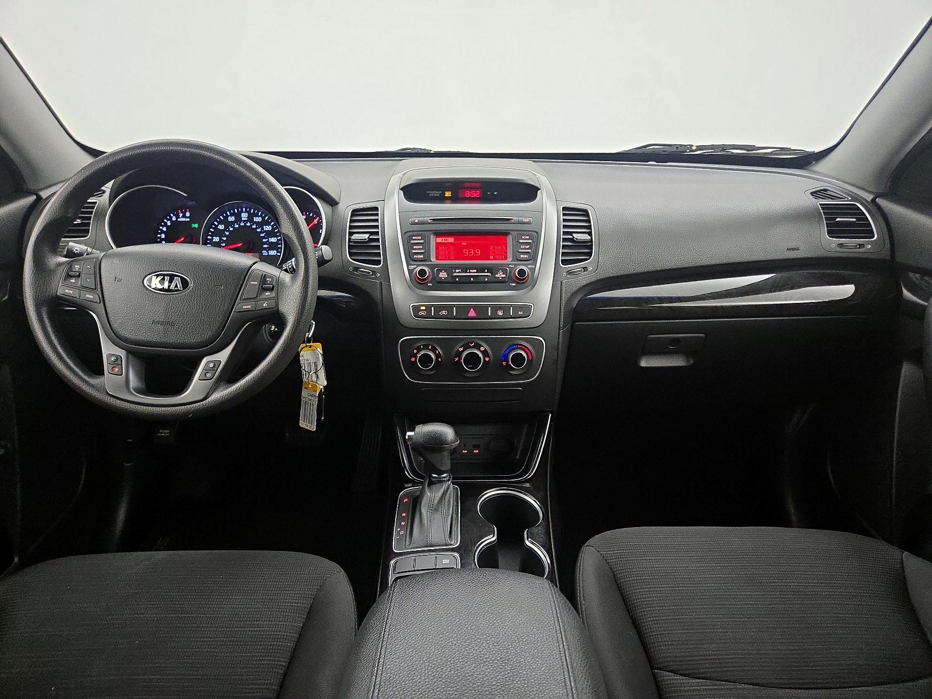 Thumbnail: 2015 Kia Sorento - 9